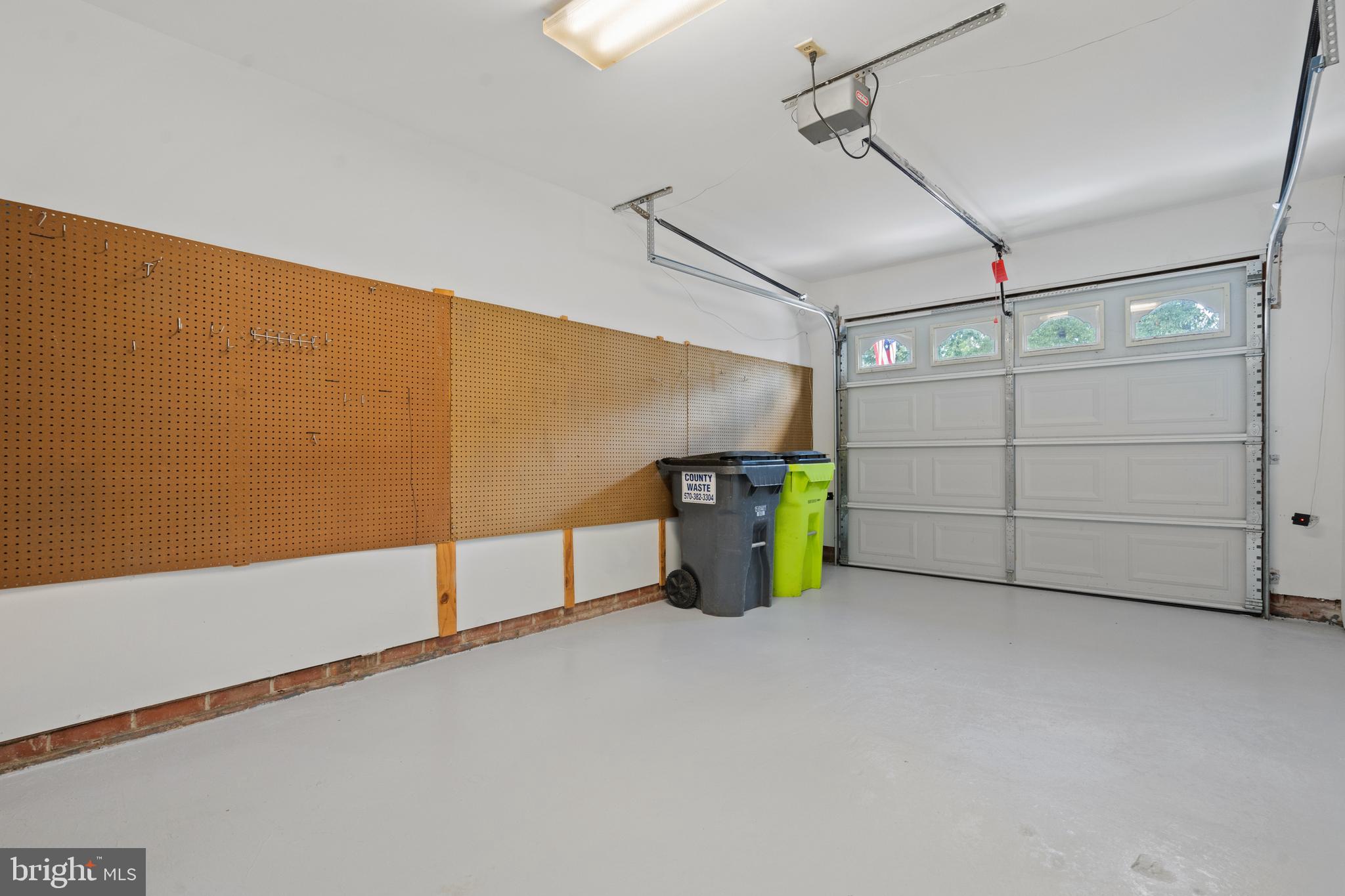 SUMMERLAKE - Residential