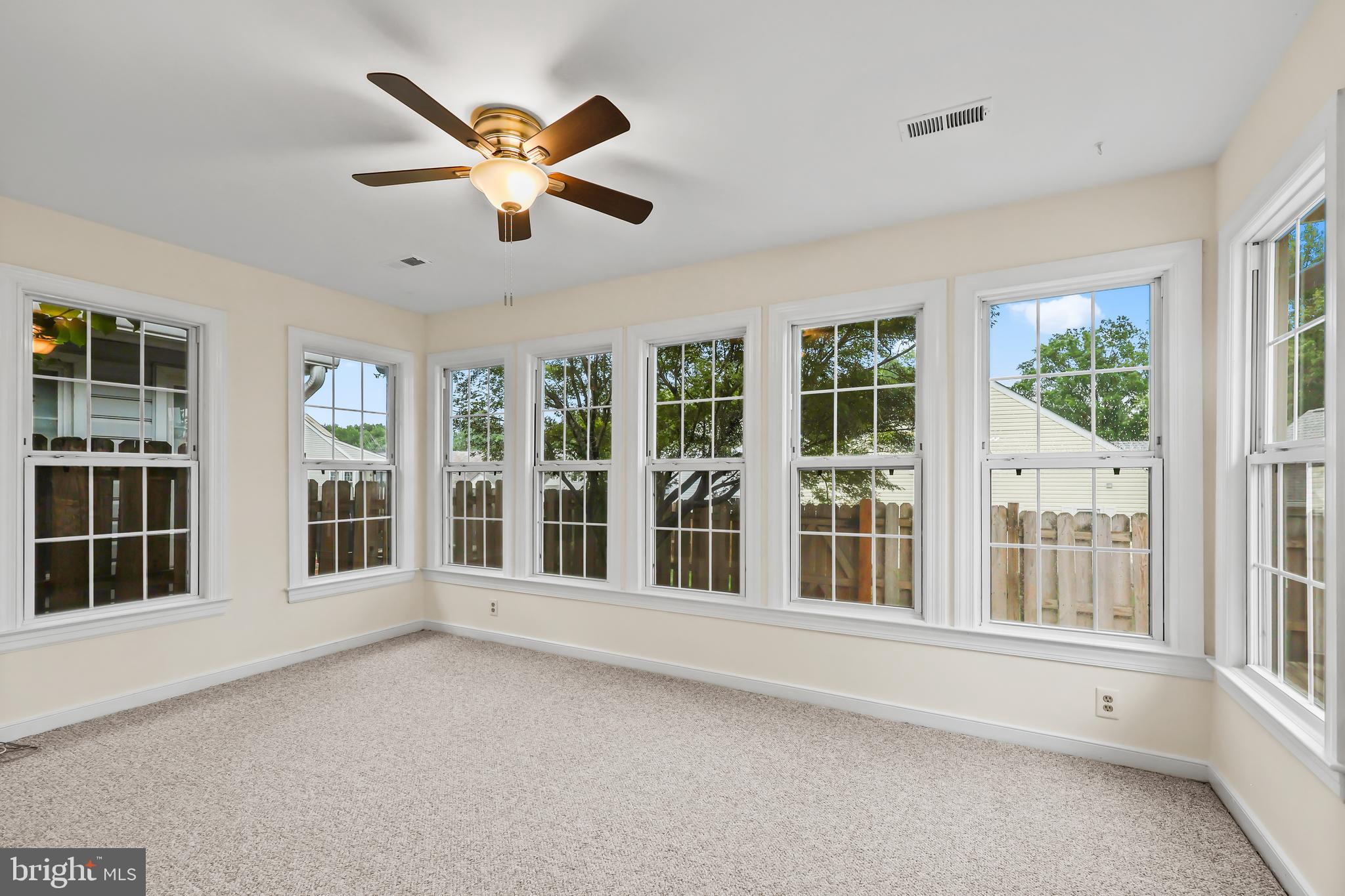 SUMMERLAKE - Residential