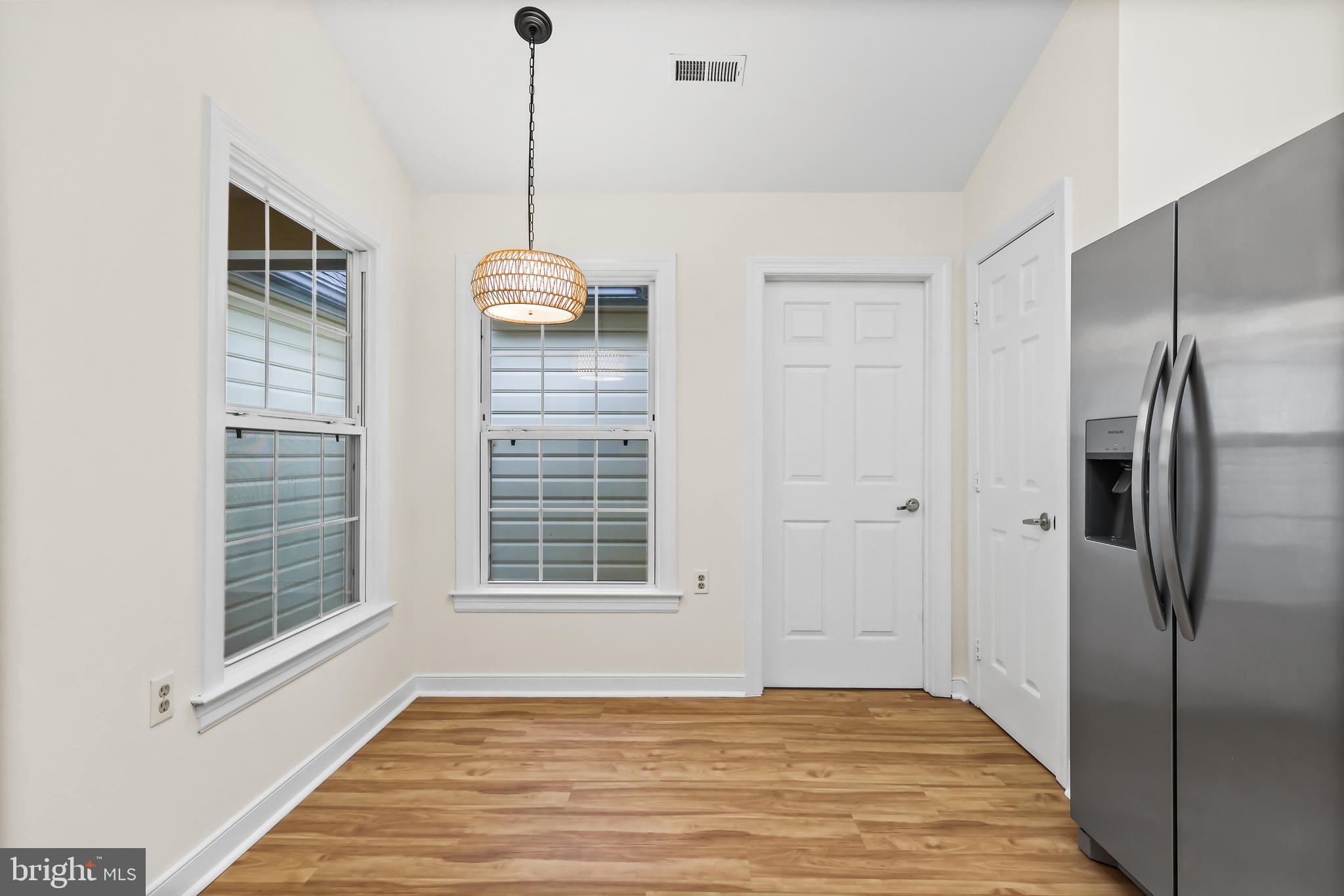 SUMMERLAKE - Residential