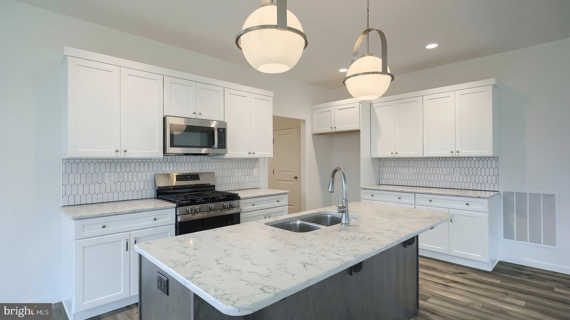 WYNDALE - Residential