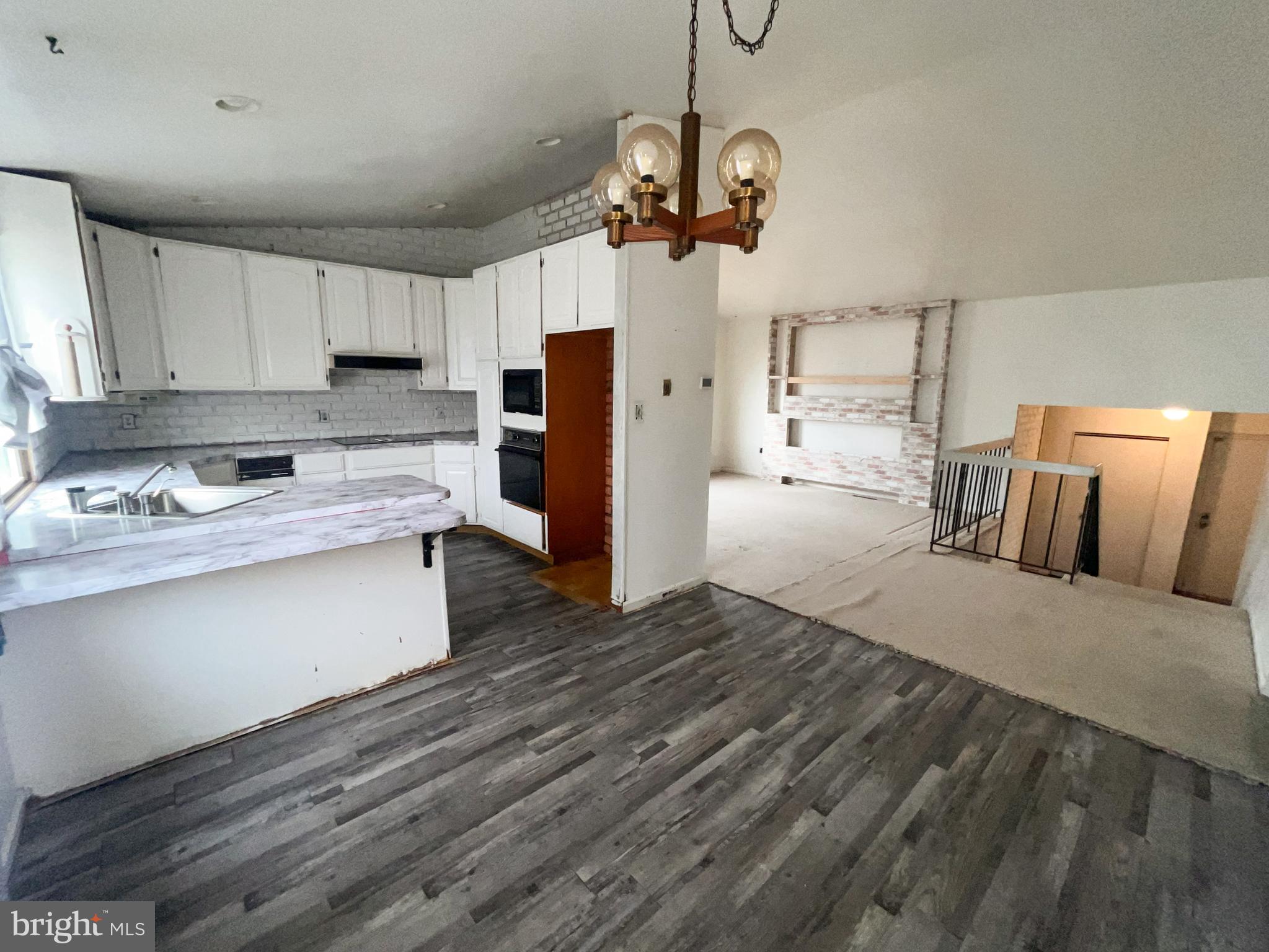 BUCKLEY - Residential