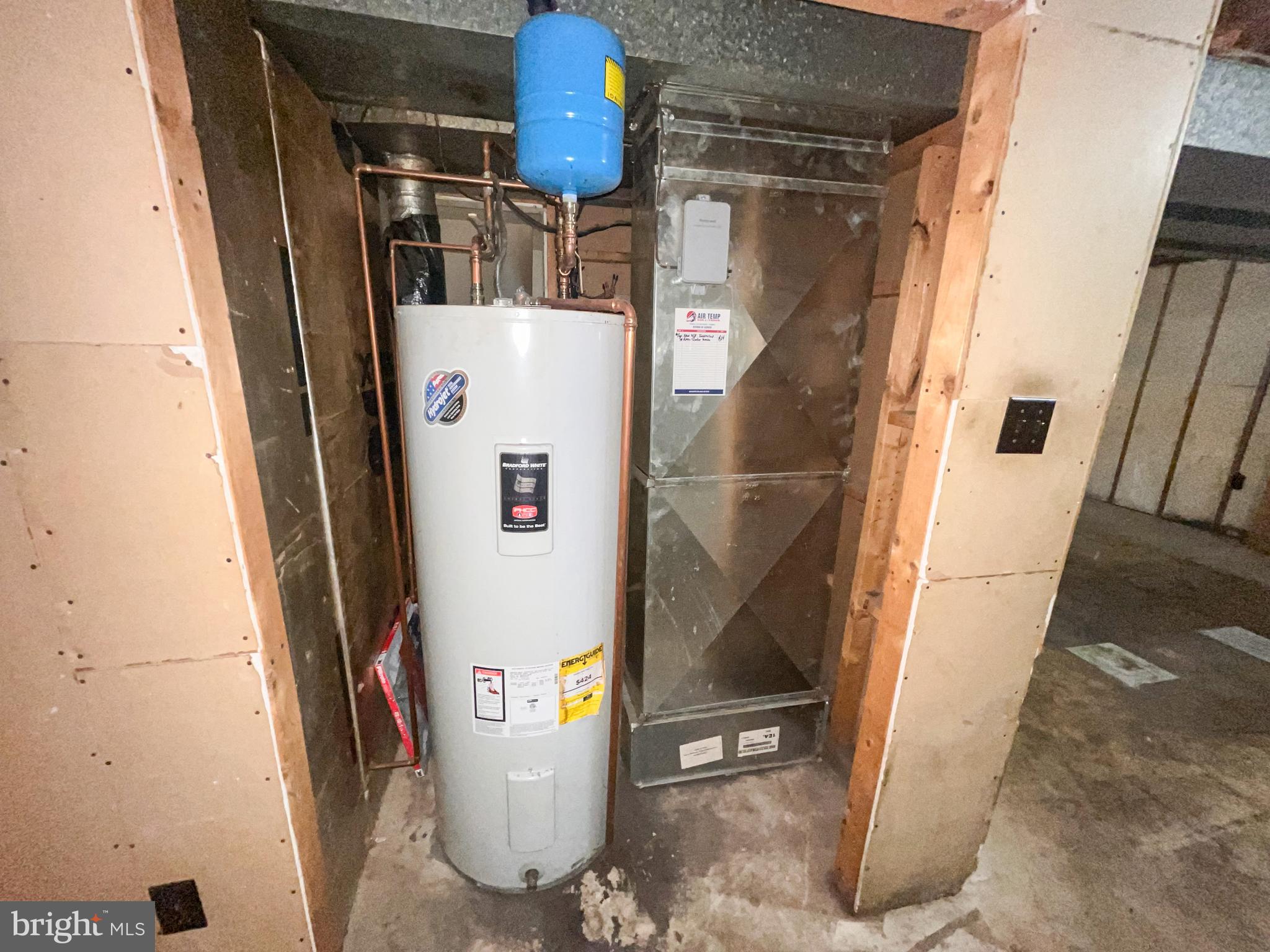 BUCKLEY - Residential