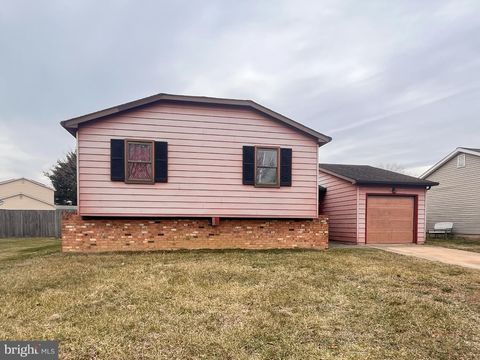 16 COURTLAND CIRCLE BEAR DE 19701