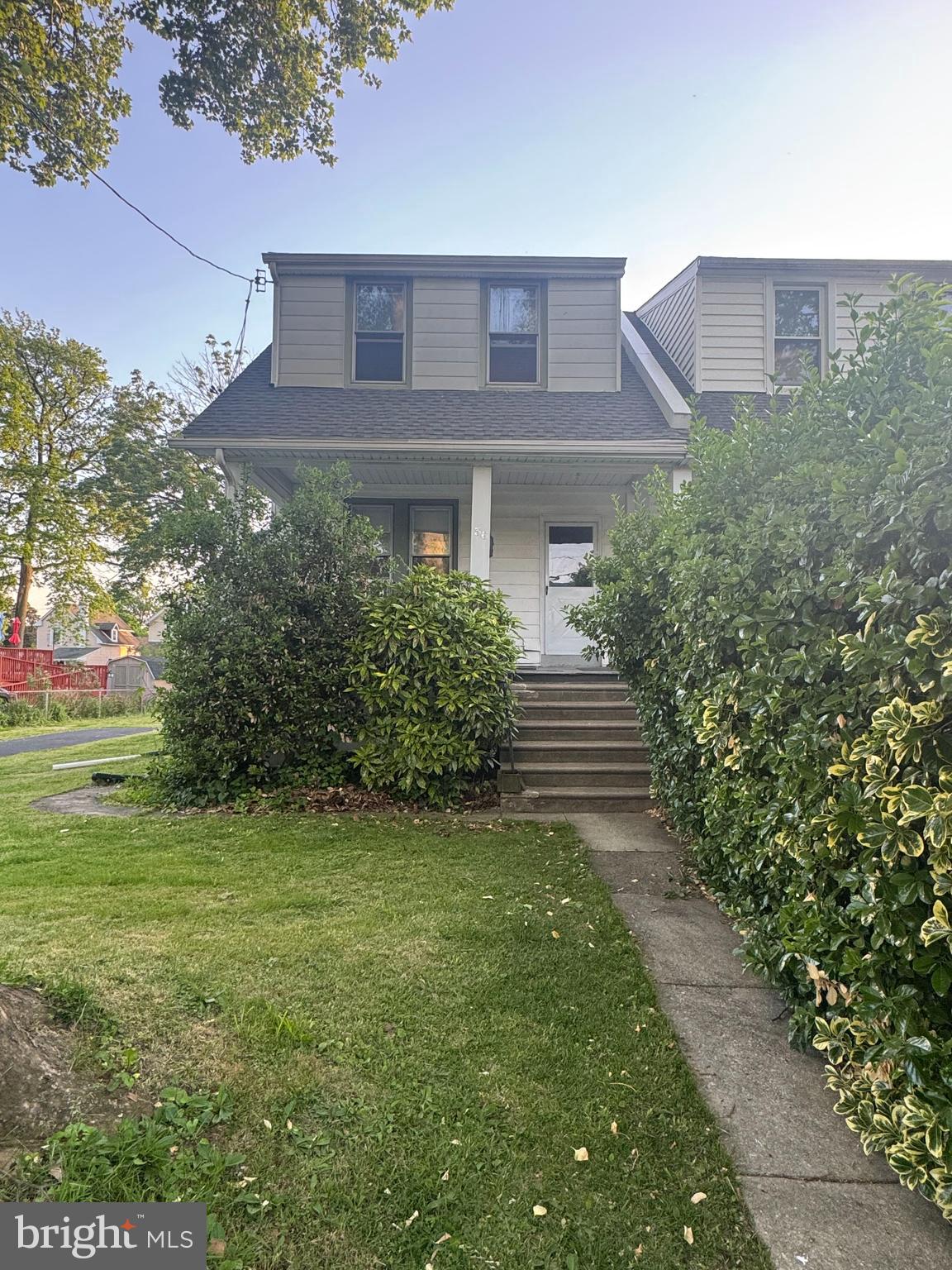 36 S SYCAMORE AVENUE