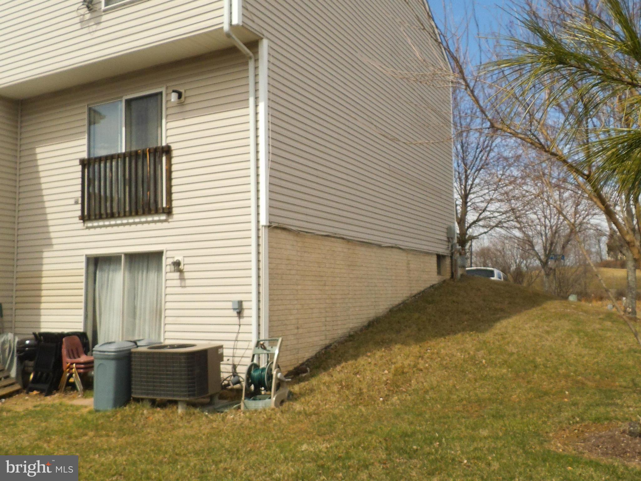 PUTNAM GREEN - Residential