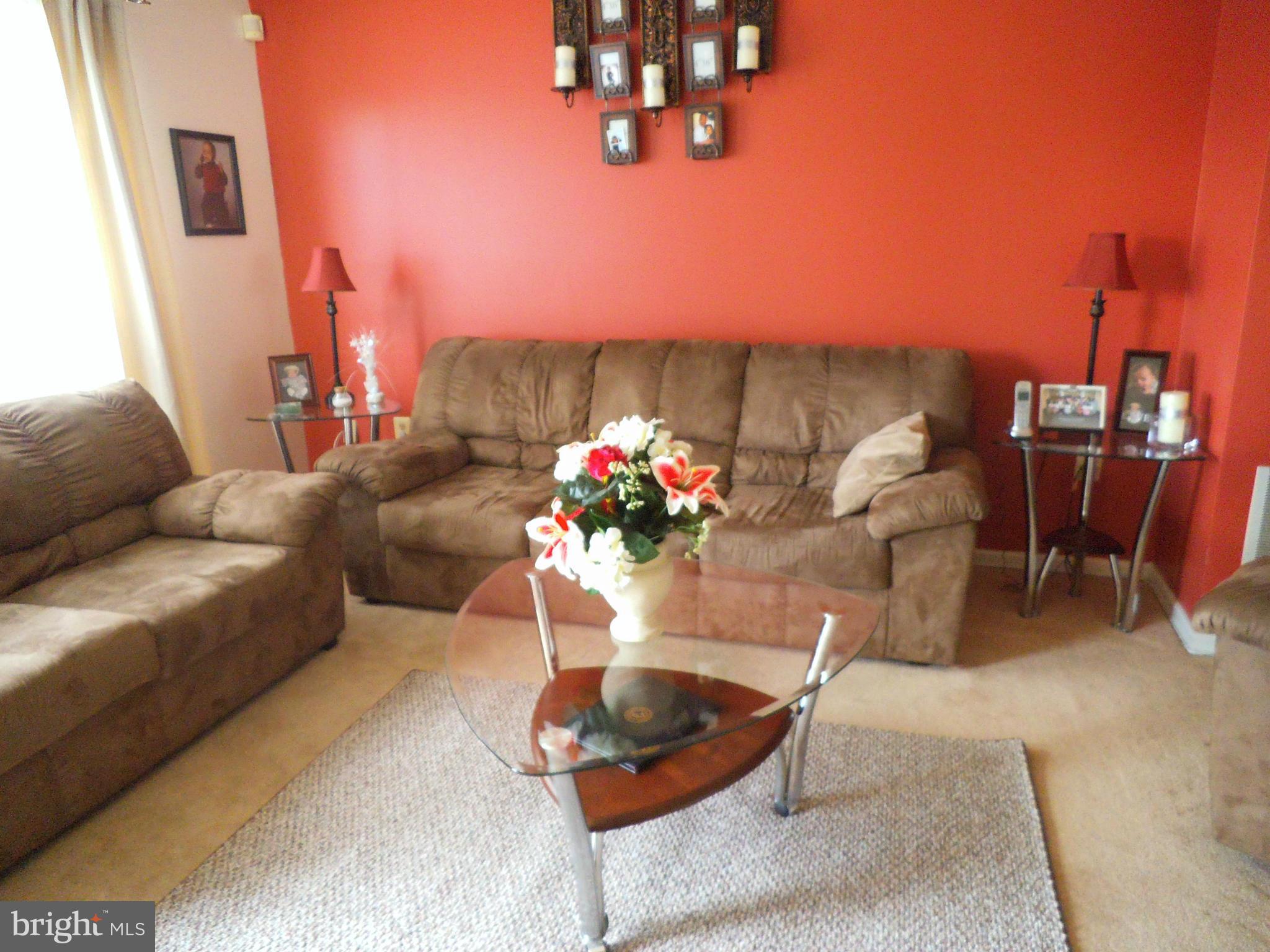 PUTNAM GREEN - Residential