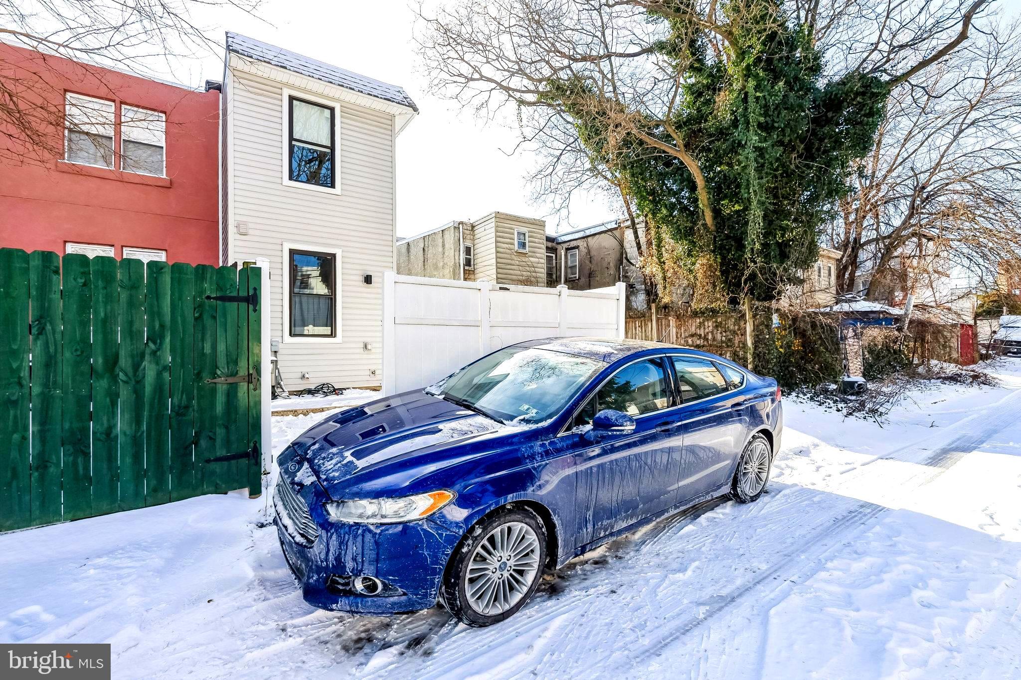 FRANCISVILLE - Residential Lease