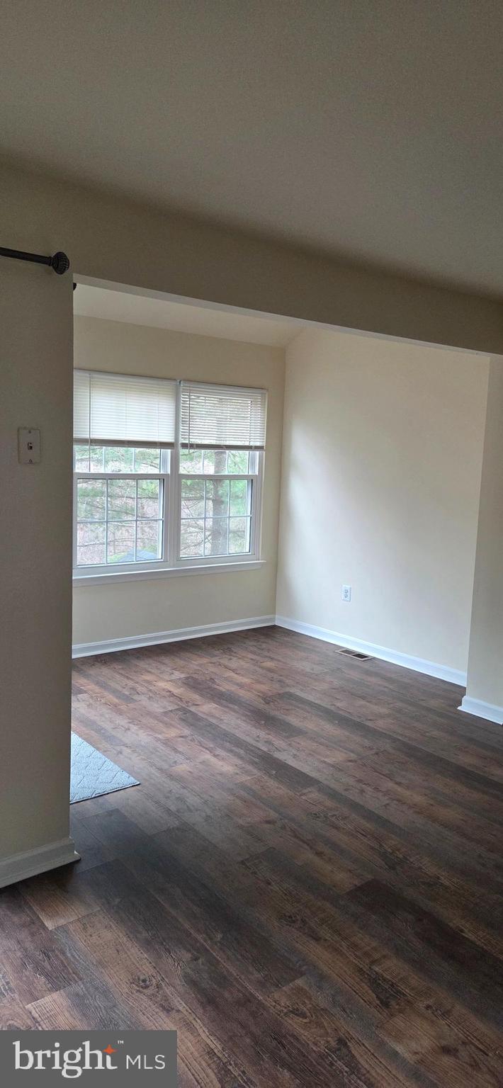 WAYSIDE VILLAGE - Residential Lease