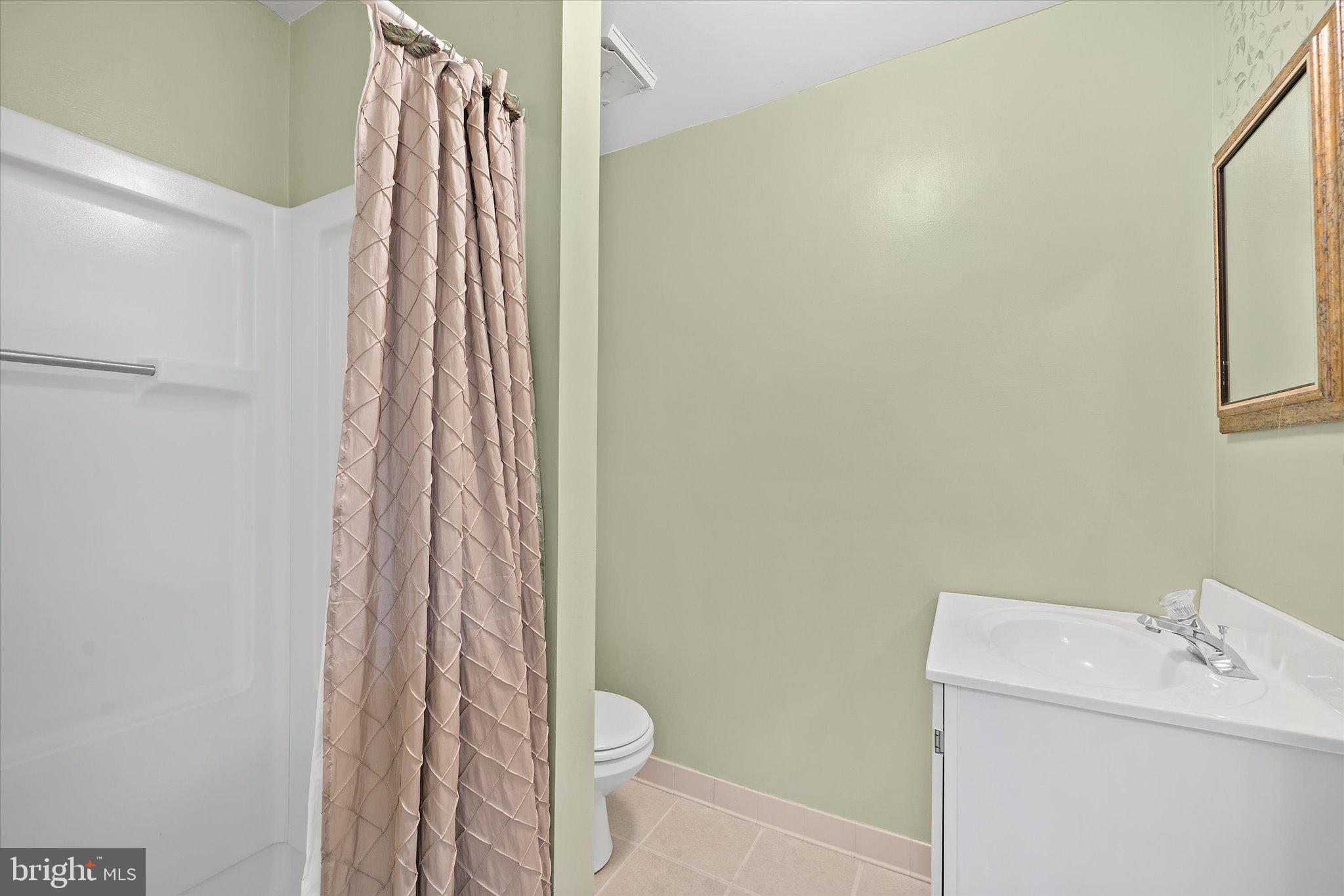 STONEGATE - Residential