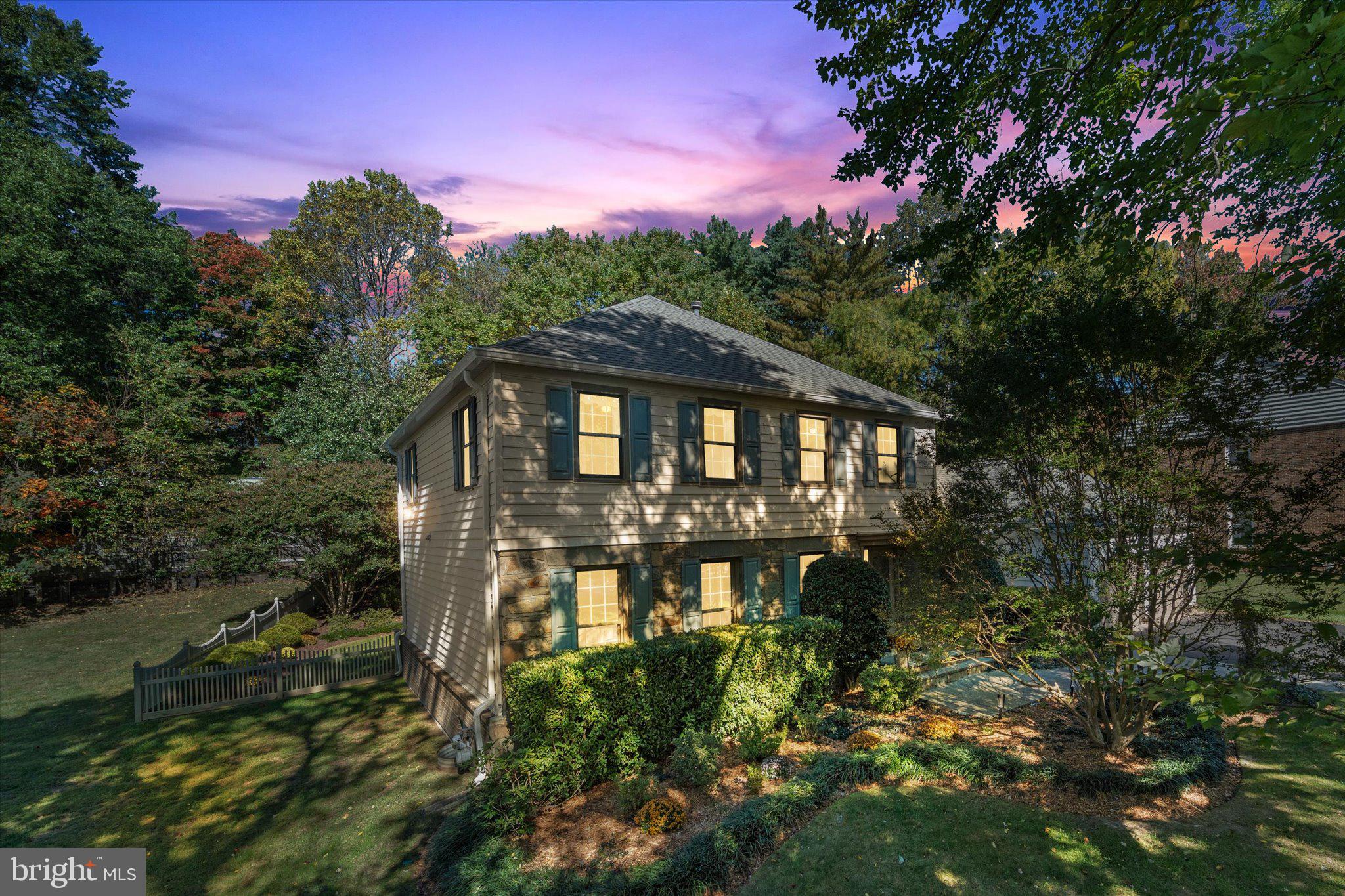 STONEGATE - Residential