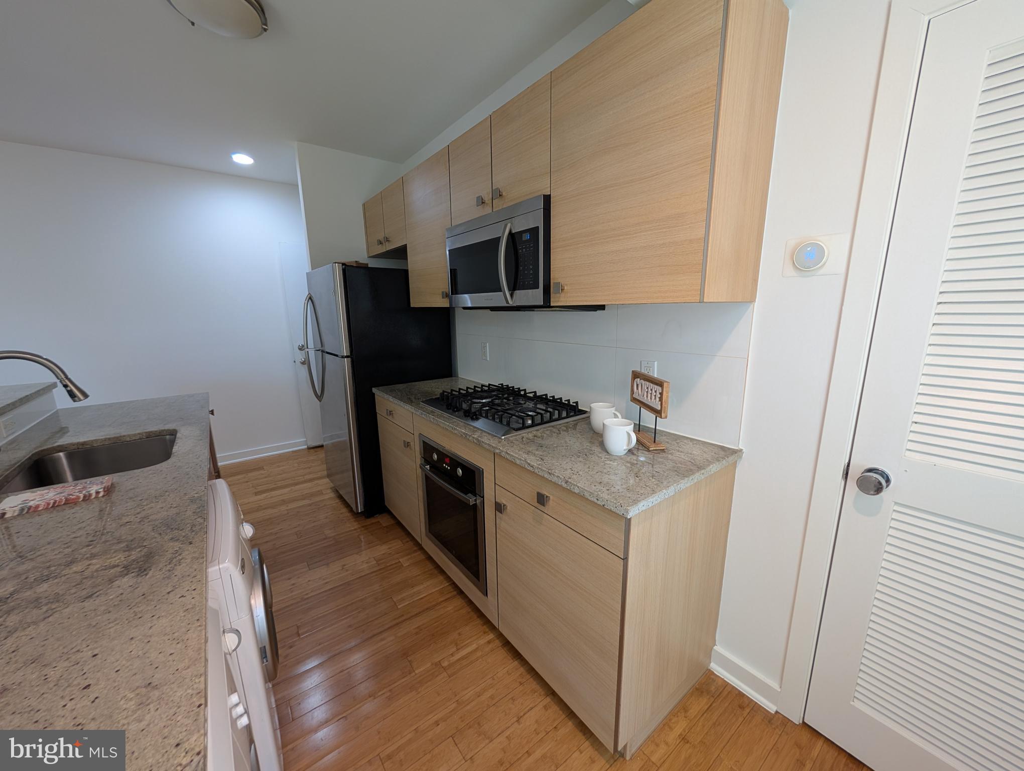 PETWORTH - Residential Lease