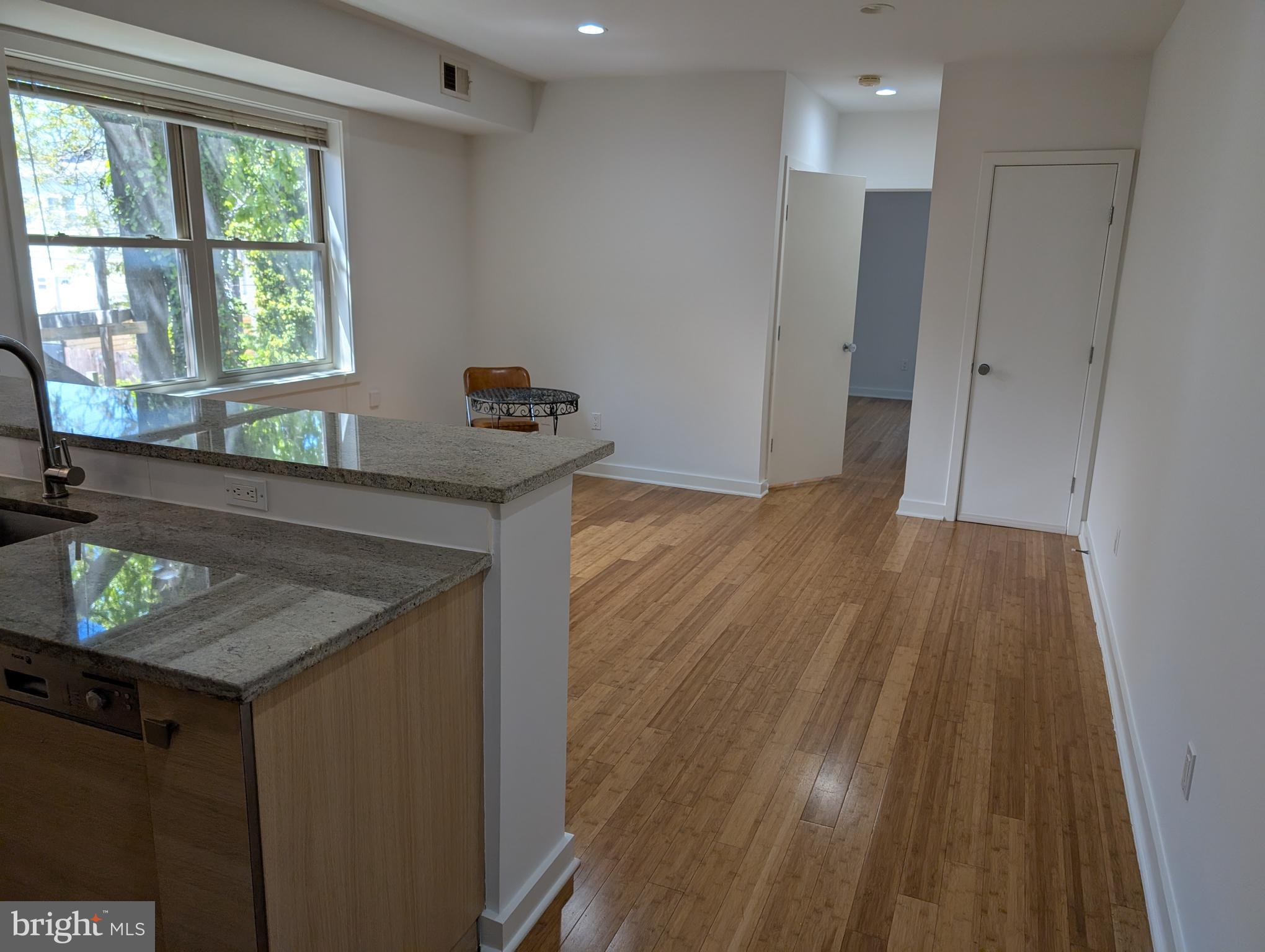 PETWORTH - Residential Lease