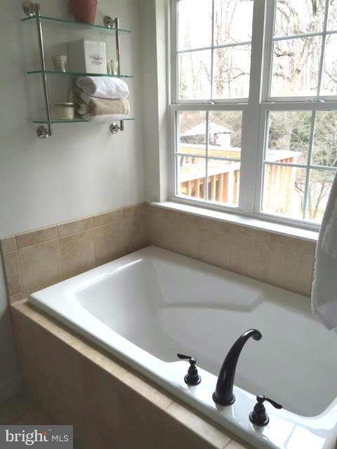 HERALD HARBOR - Residential