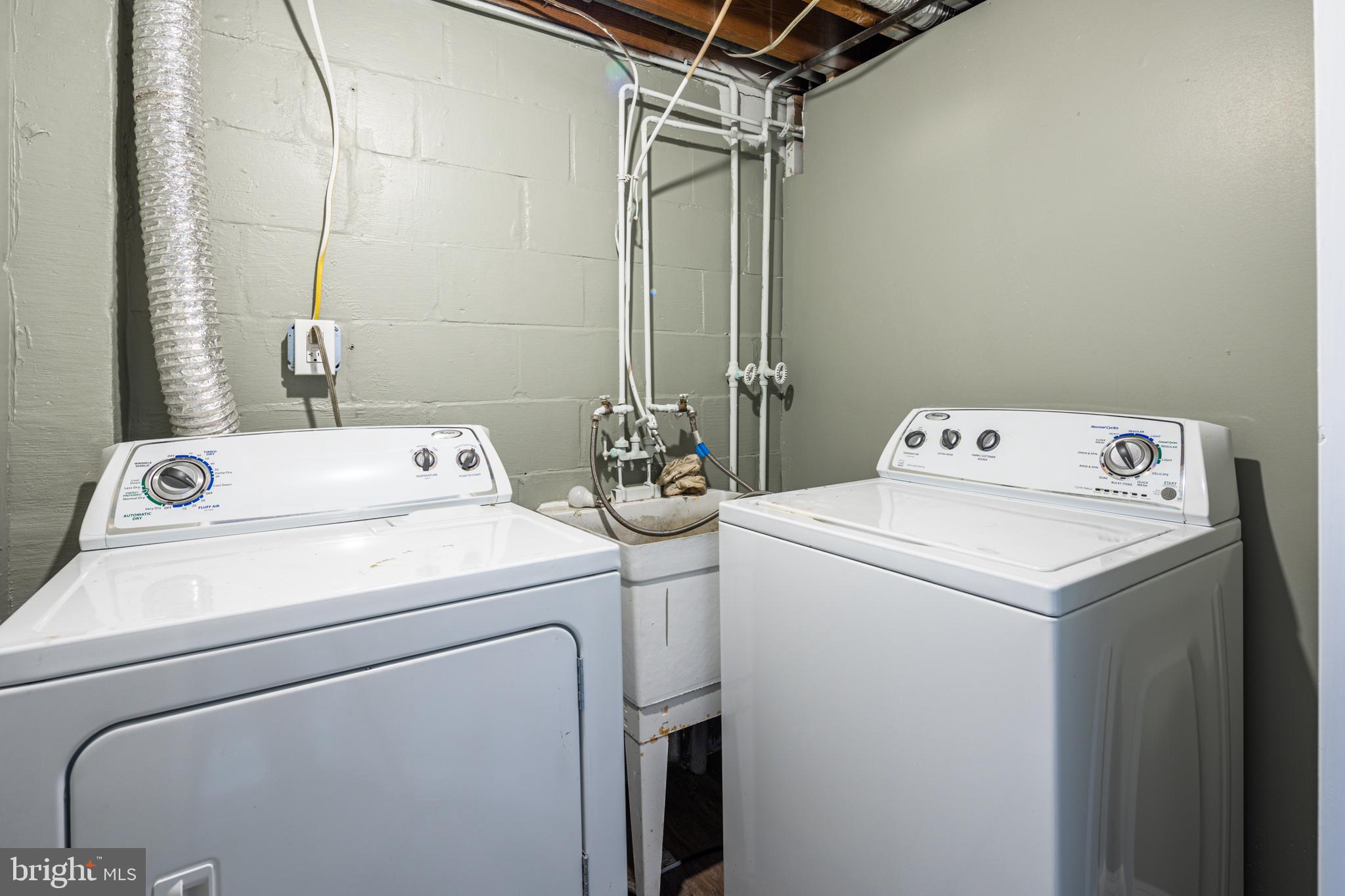 EDMONDSON VIILLAGE - Residential