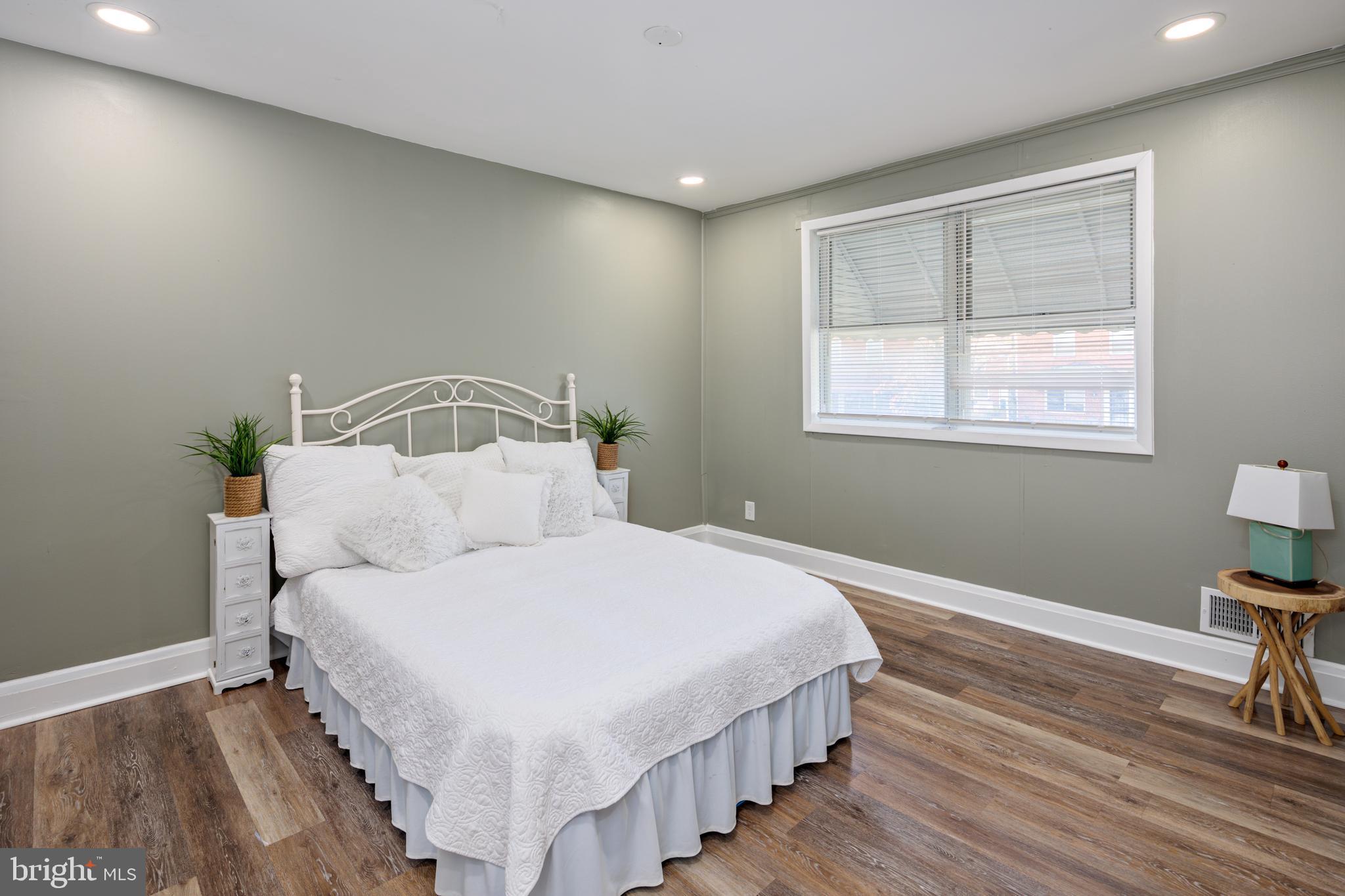 EDMONDSON VIILLAGE - Residential