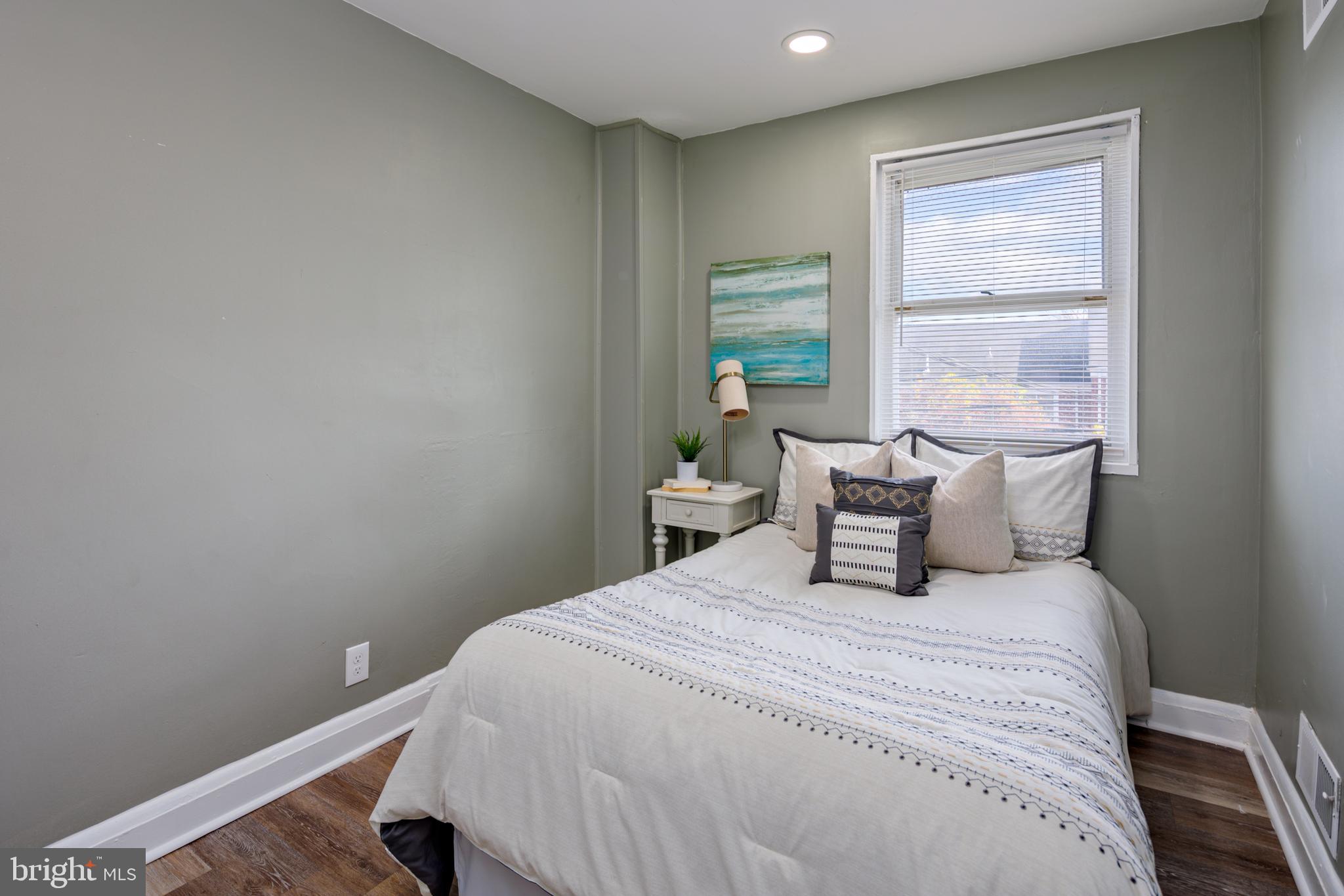 EDMONDSON VIILLAGE - Residential