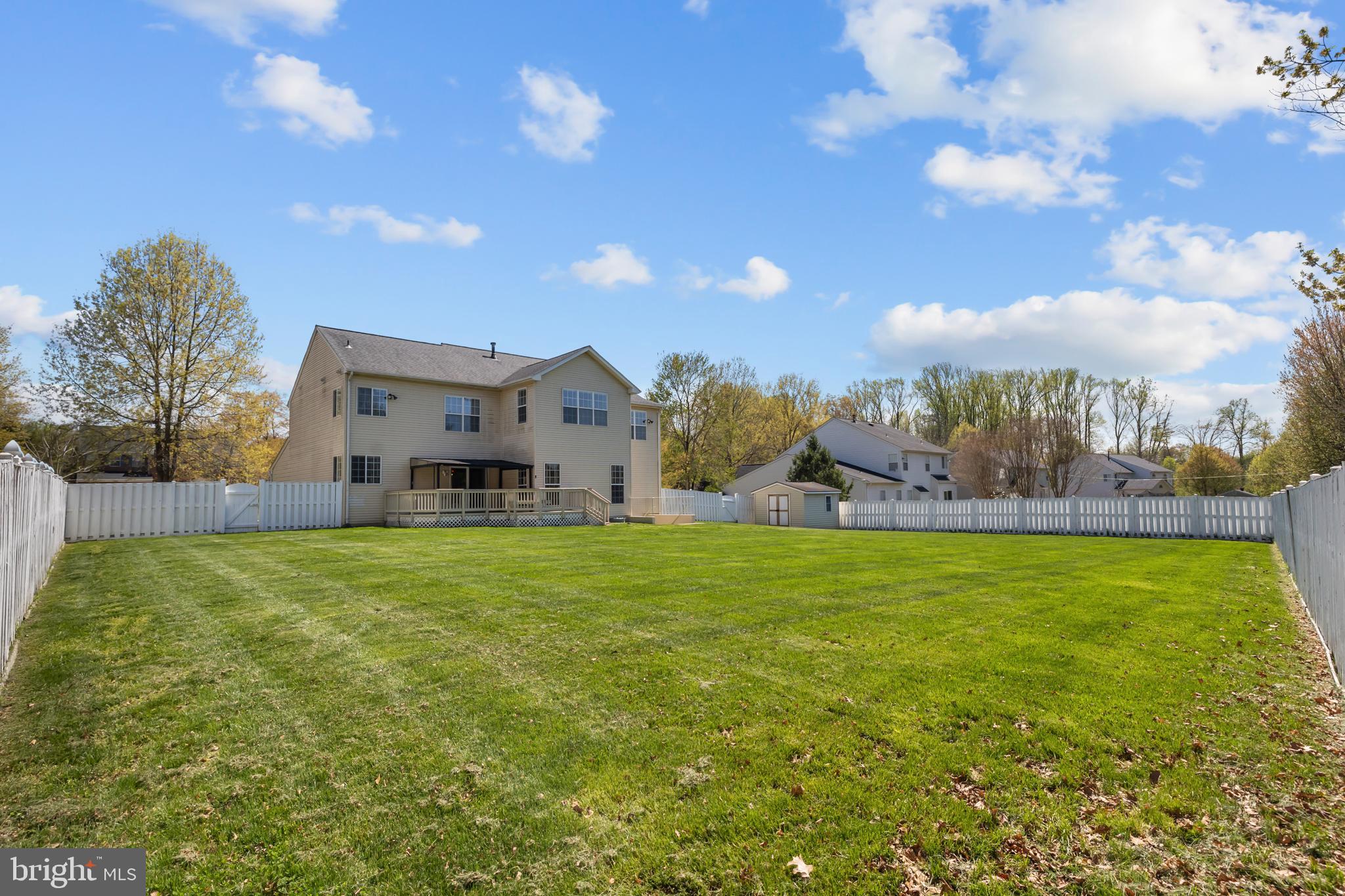 CABIN VILLAGE - Residential