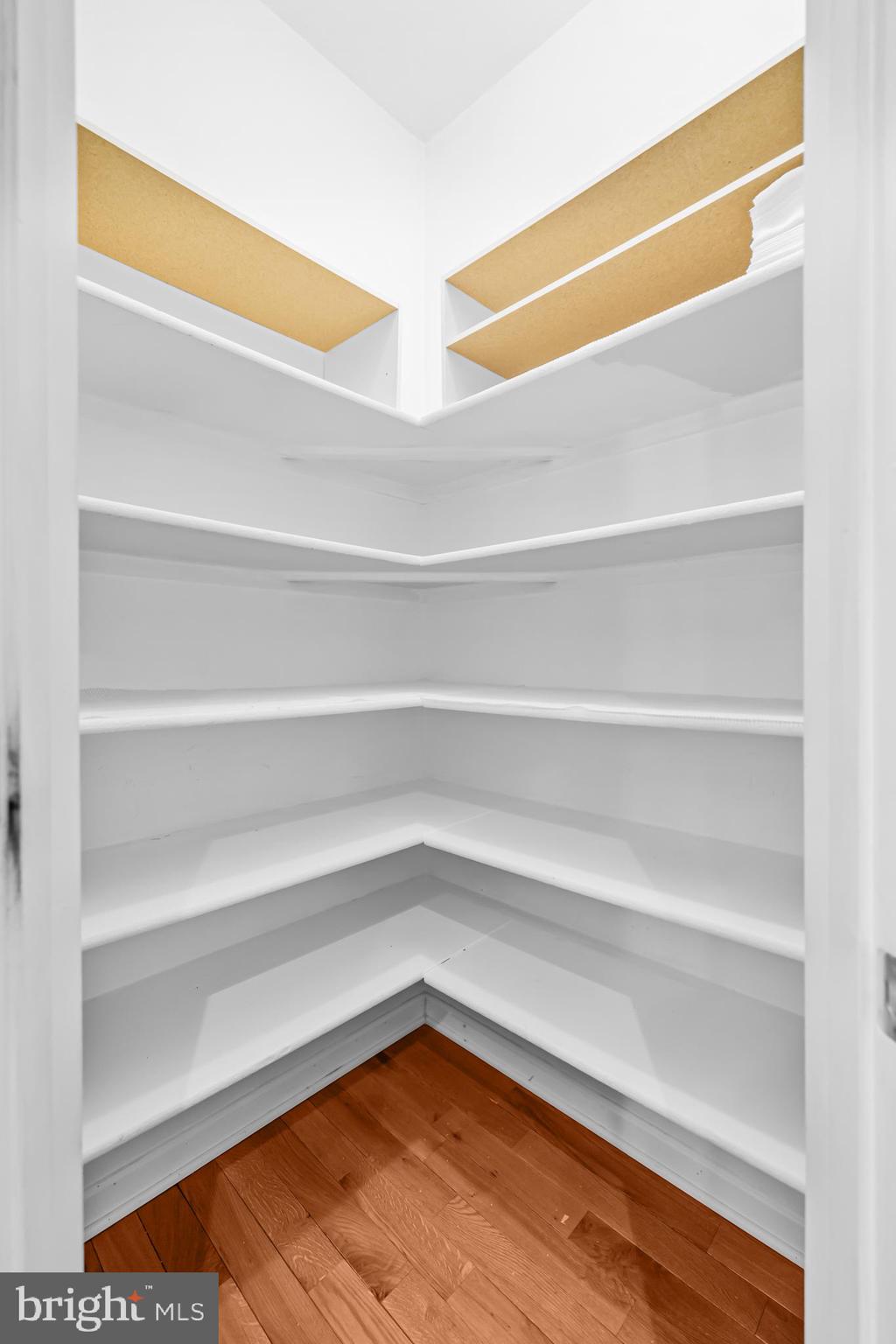 CABIN VILLAGE - Residential