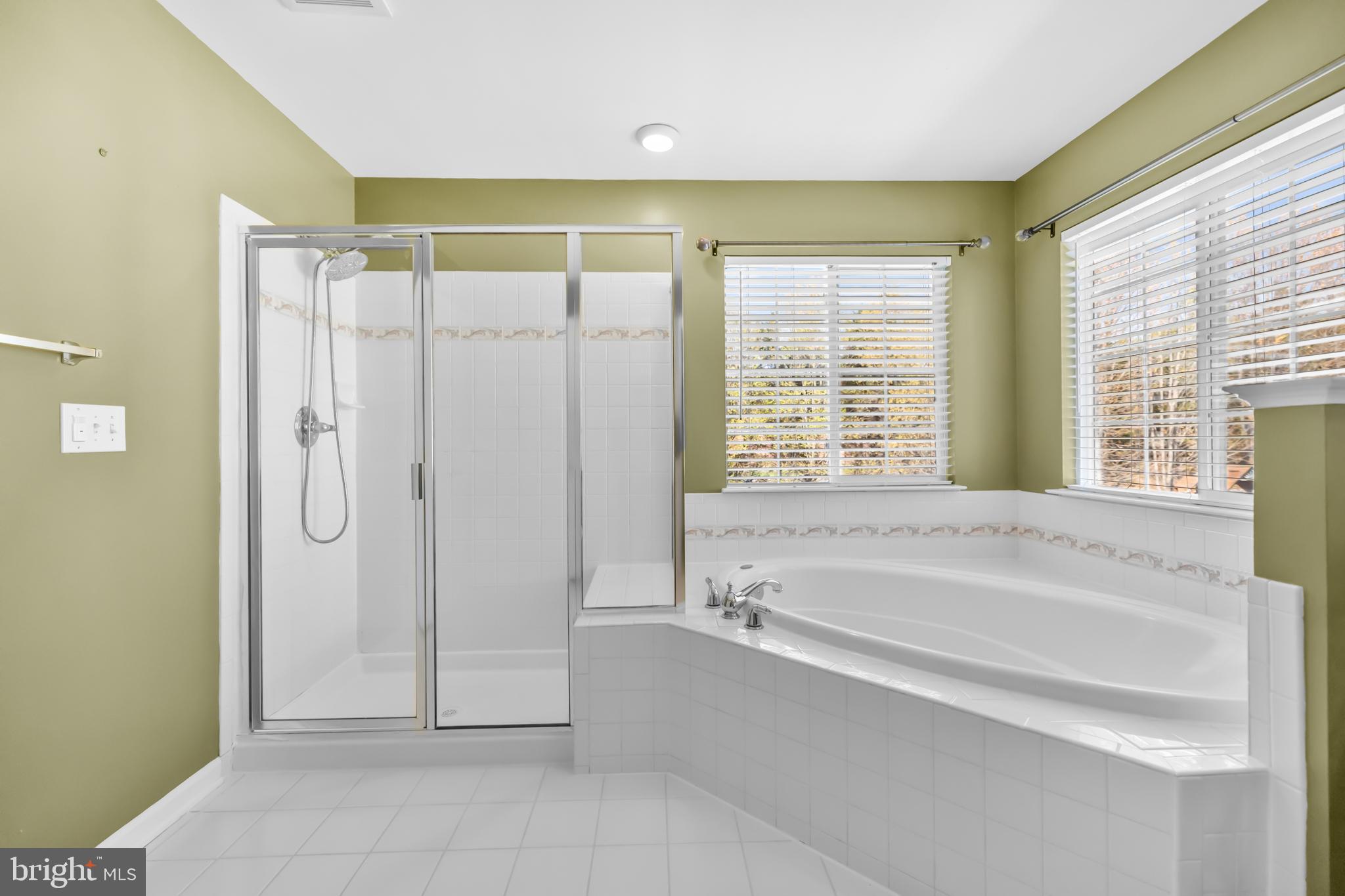 CABIN VILLAGE - Residential