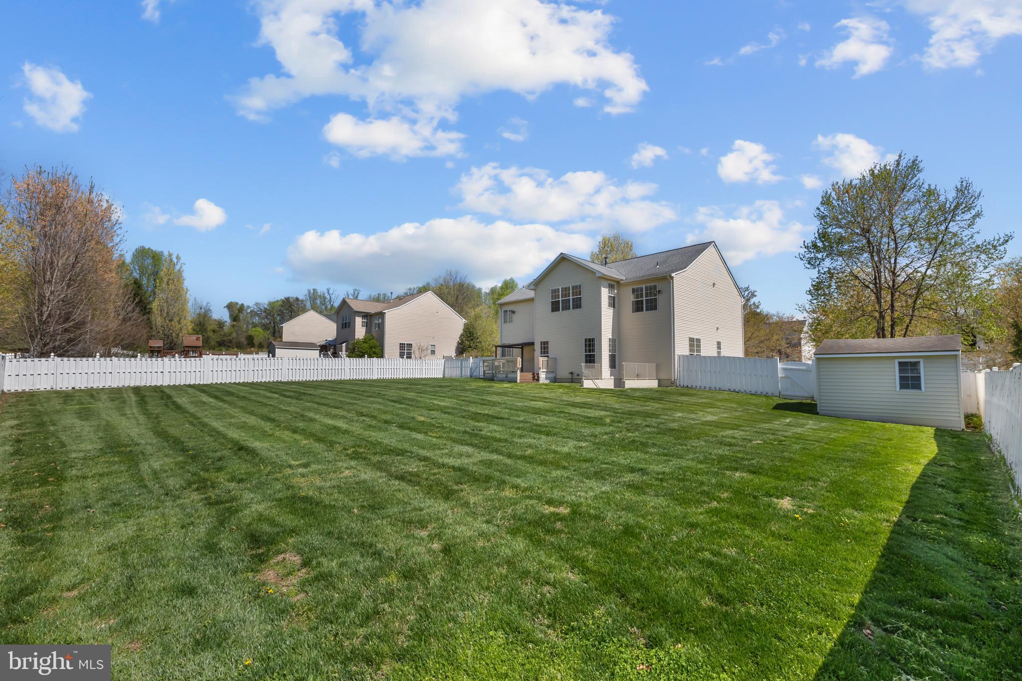 CABIN VILLAGE - Residential