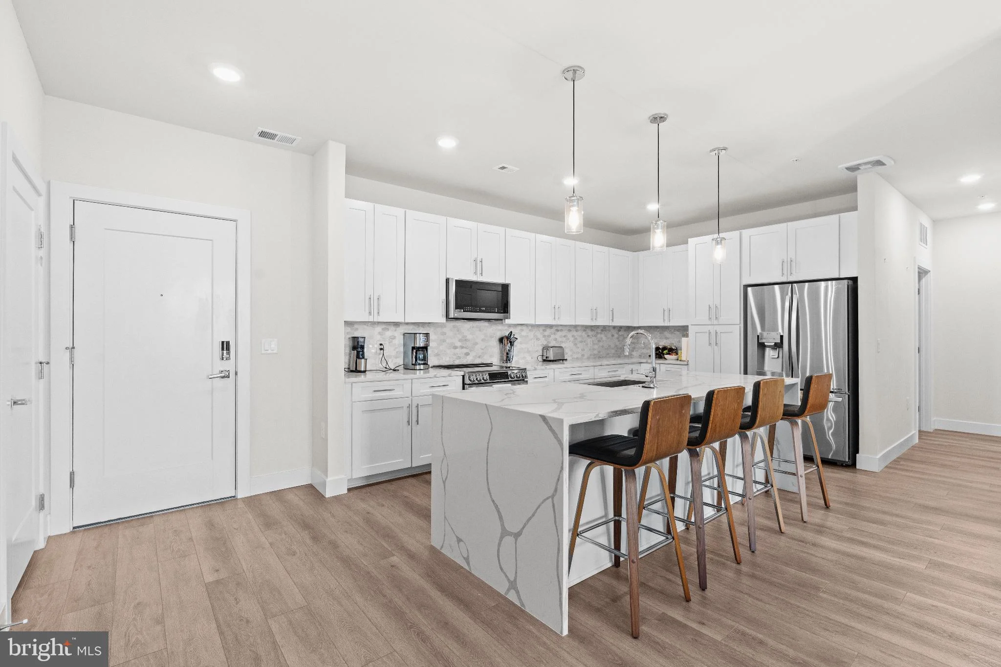 1761 Old Meadow Road Unit 215, Mclean, VA, 22102
