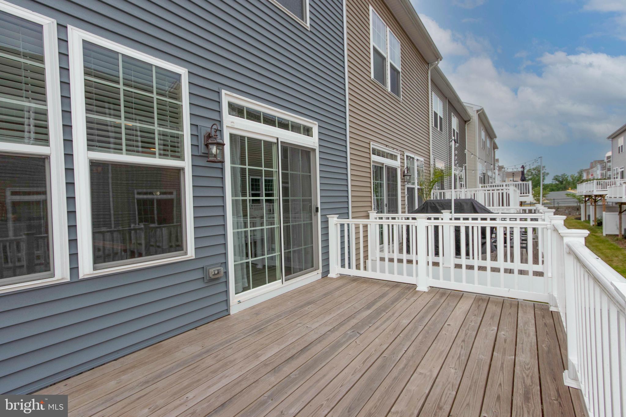 HAYMARKET CROSSING - Residential Lease