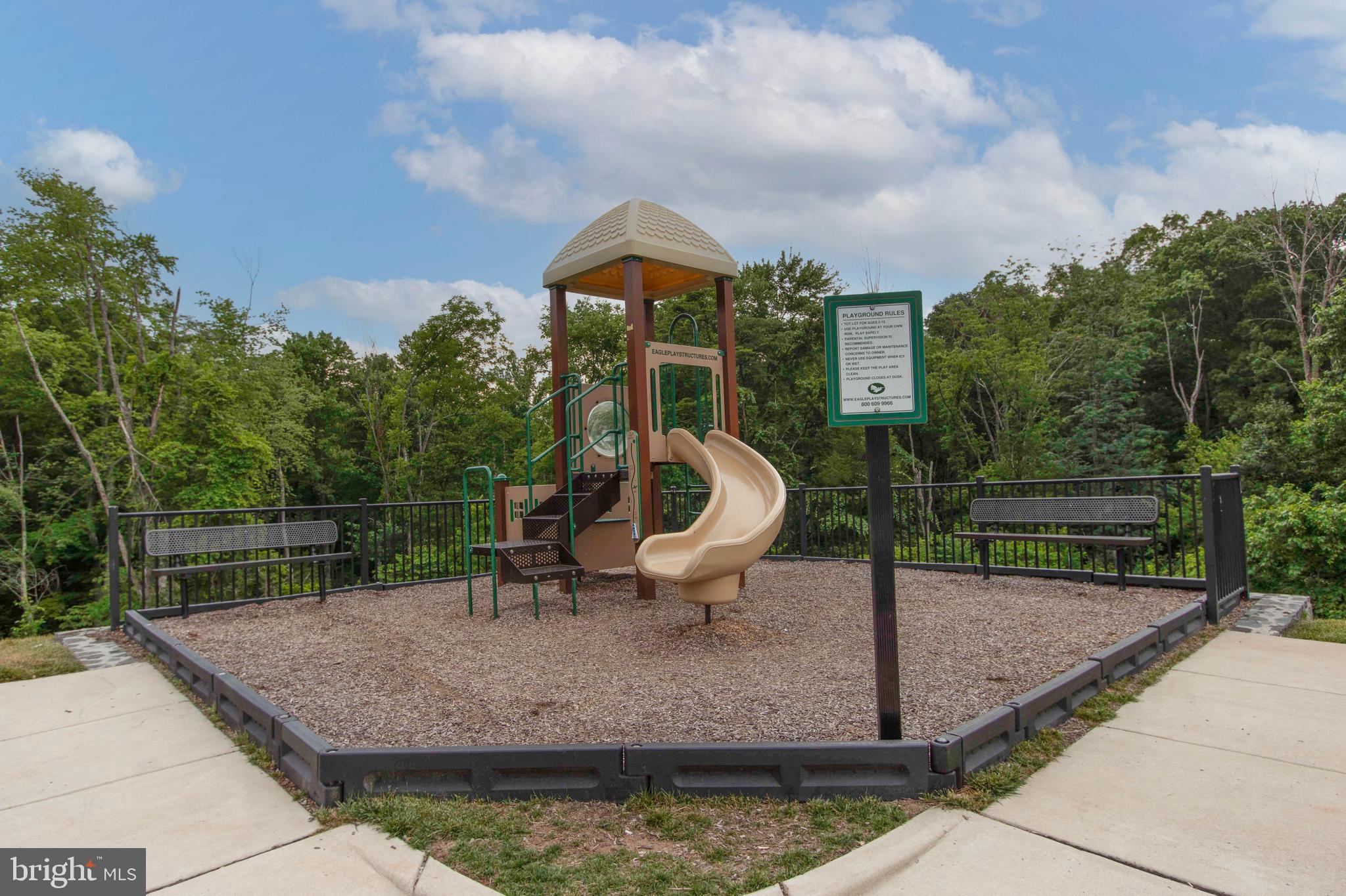 HAYMARKET CROSSING - Residential Lease