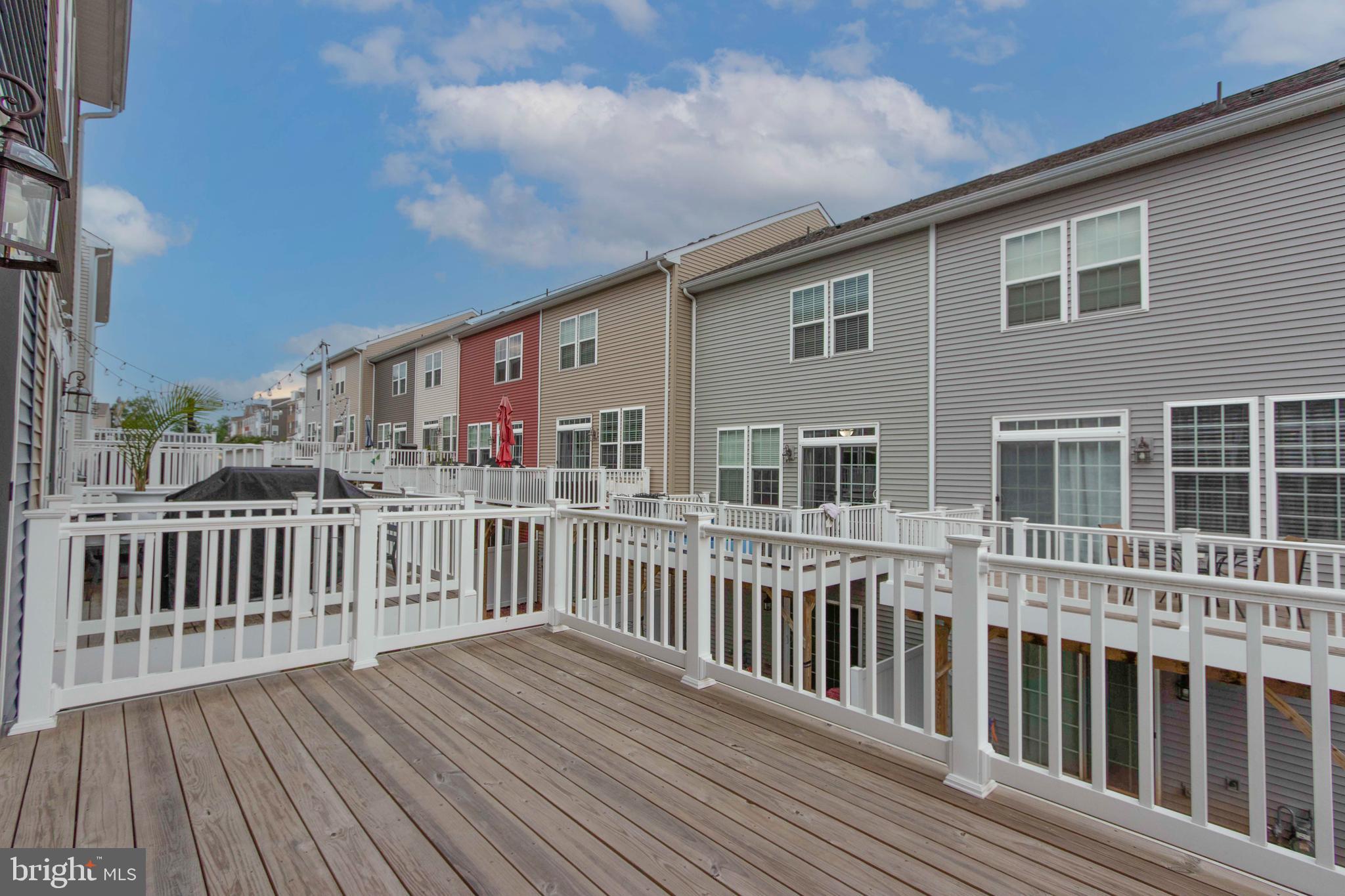 HAYMARKET CROSSING - Residential Lease