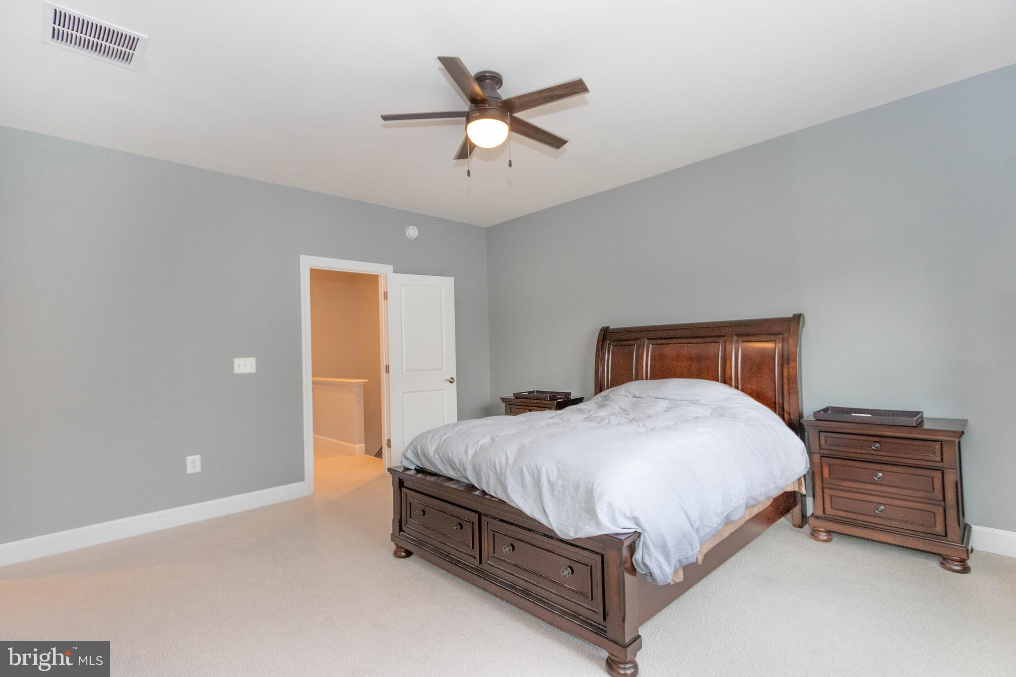 HAYMARKET CROSSING - Residential Lease