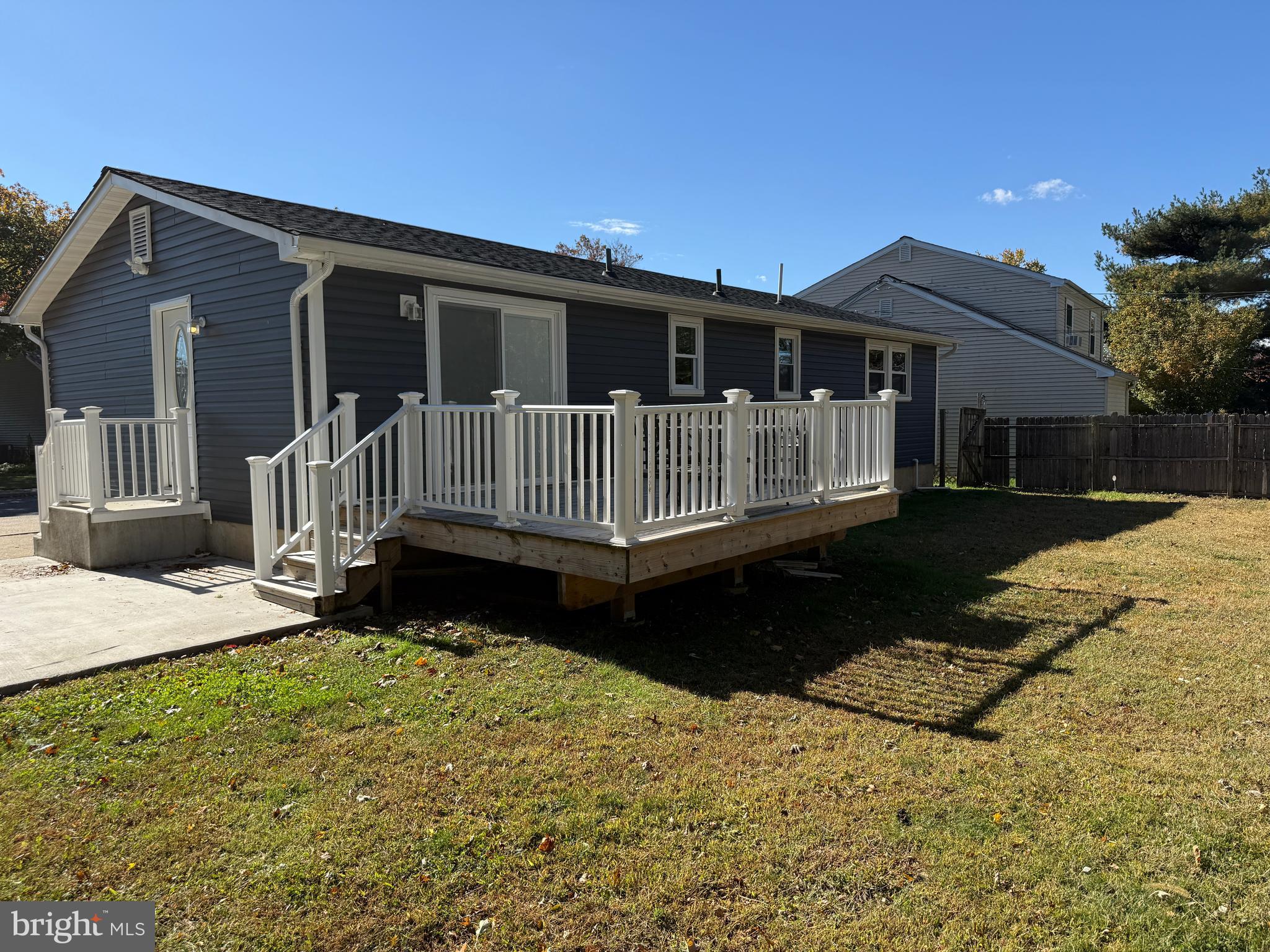 CAPITOL VIEW - Residential Lease