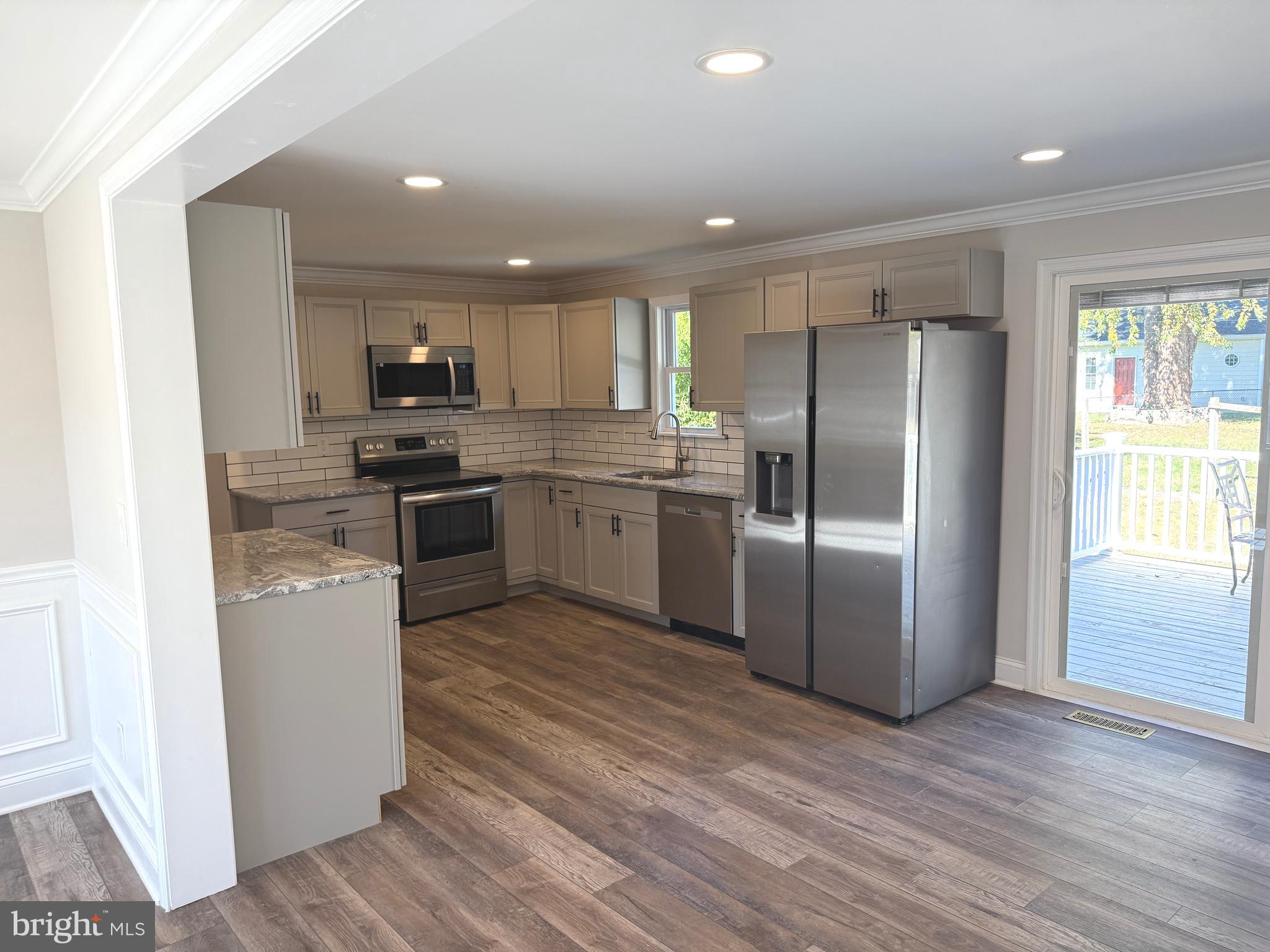 CAPITOL VIEW - Residential Lease