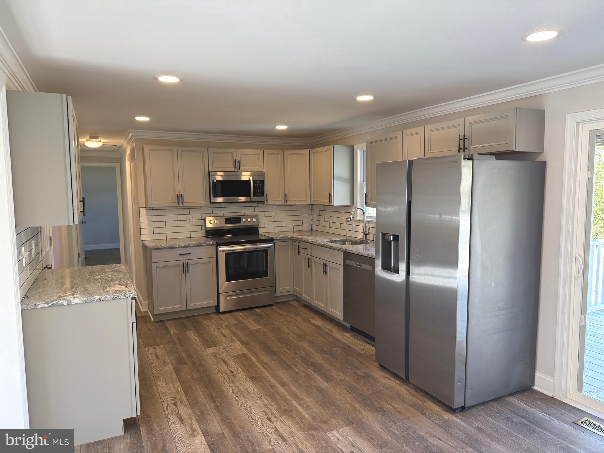 CAPITOL VIEW - Residential Lease