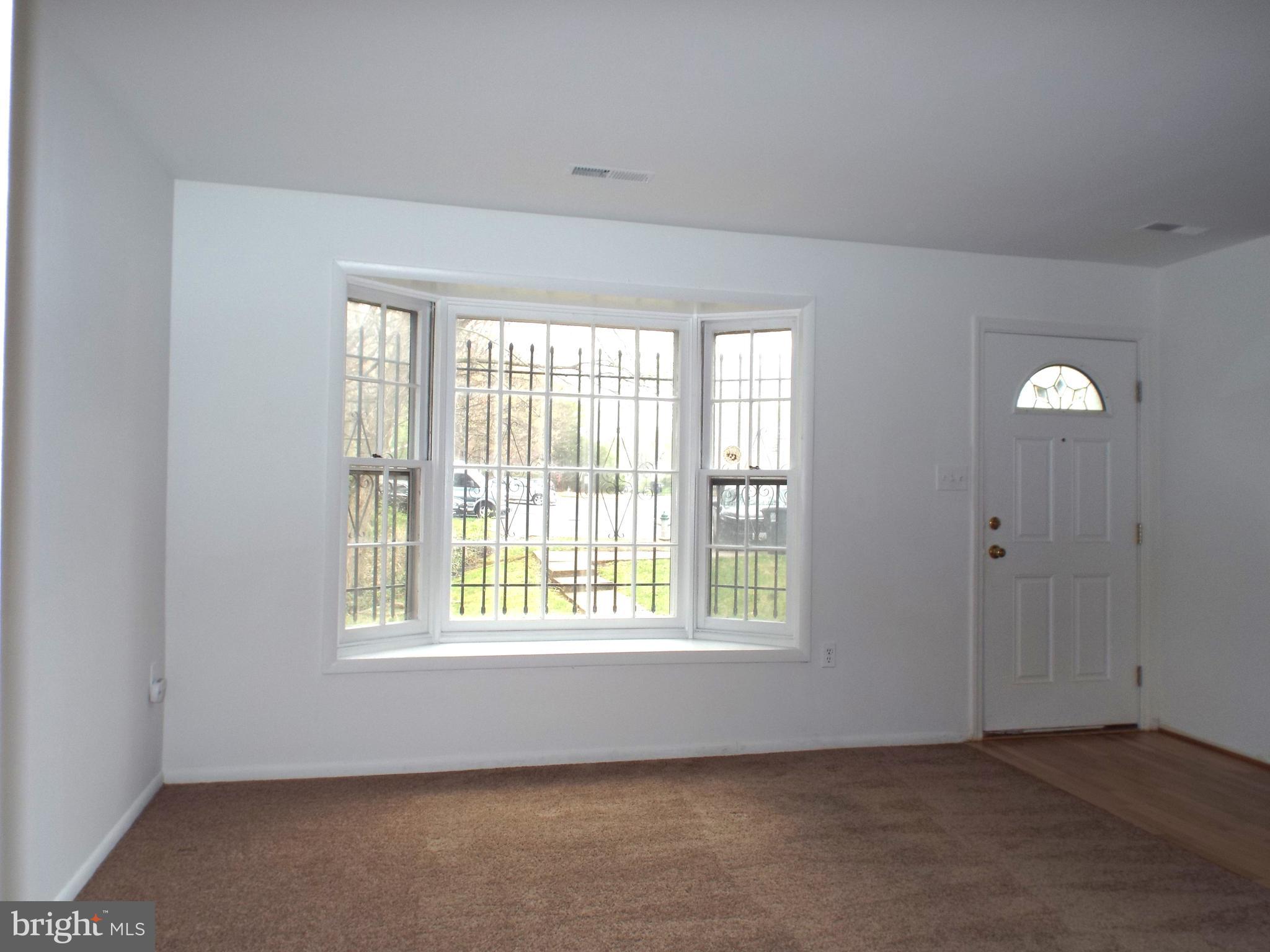 ROLLINSDALE - Residential Lease