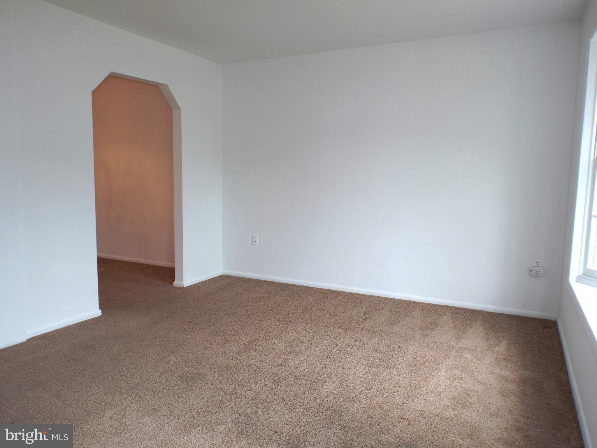 ROLLINSDALE - Residential Lease