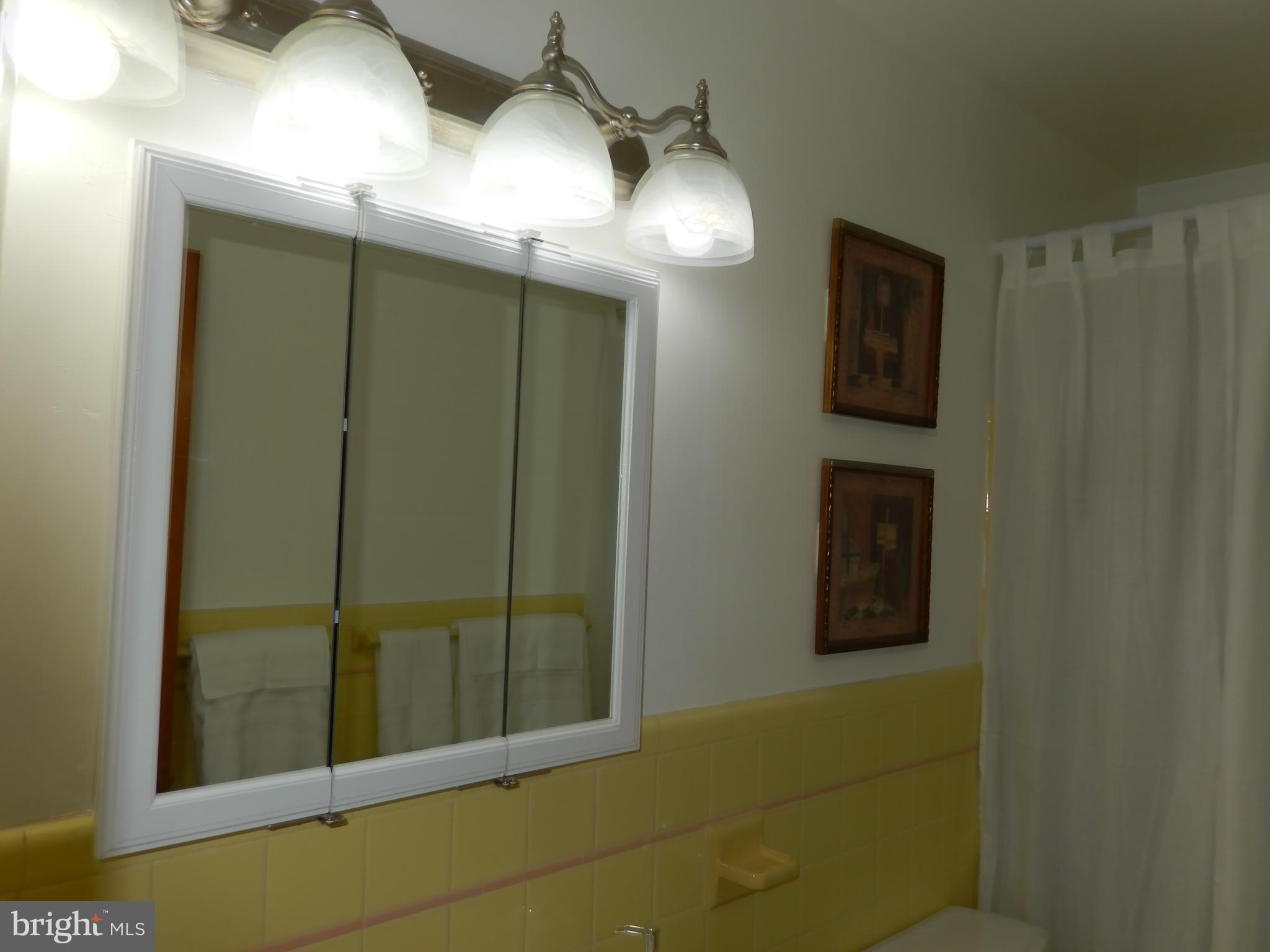 COOLRIDGE ACRES - Residential Lease