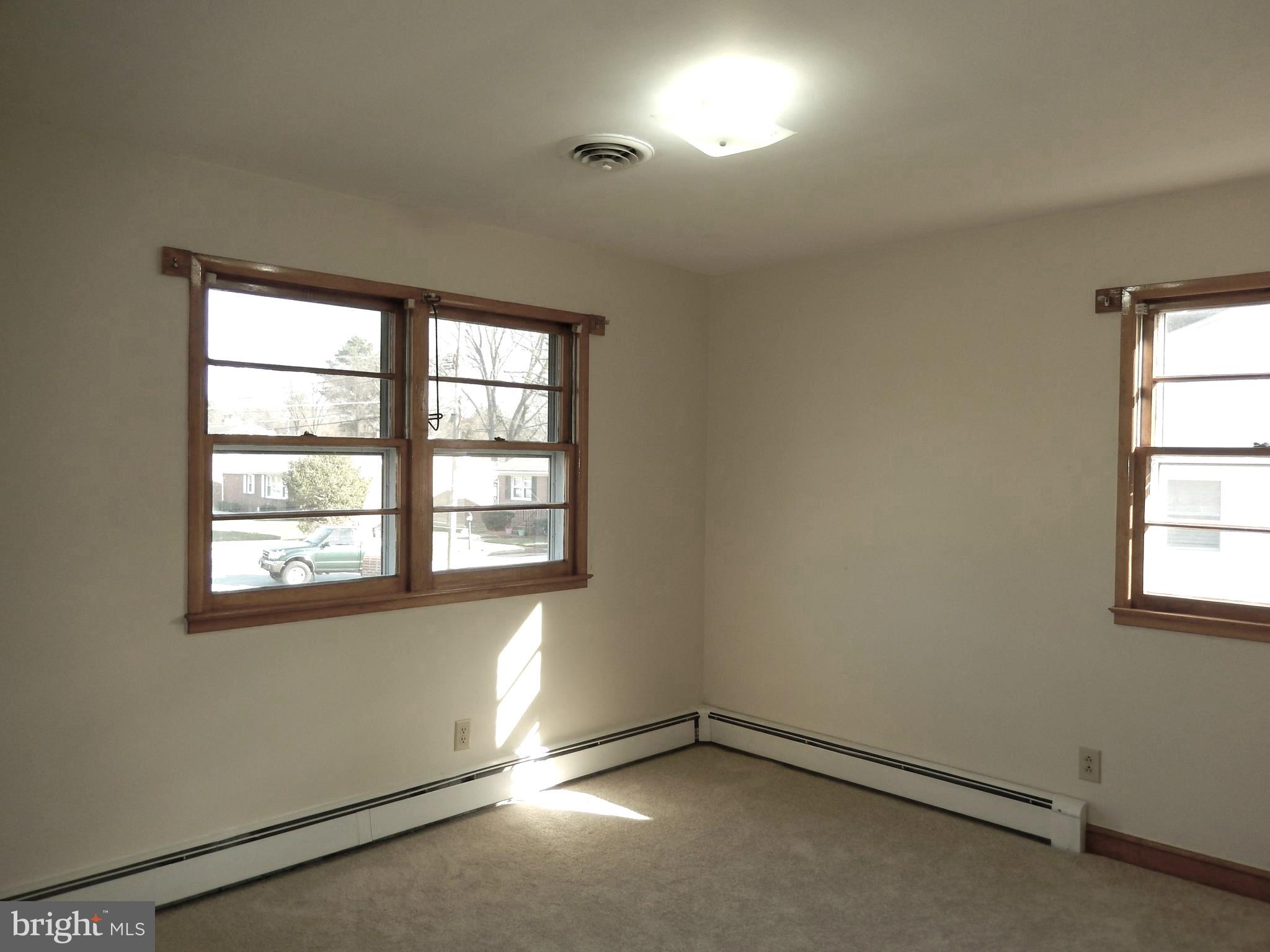 COOLRIDGE ACRES - Residential Lease