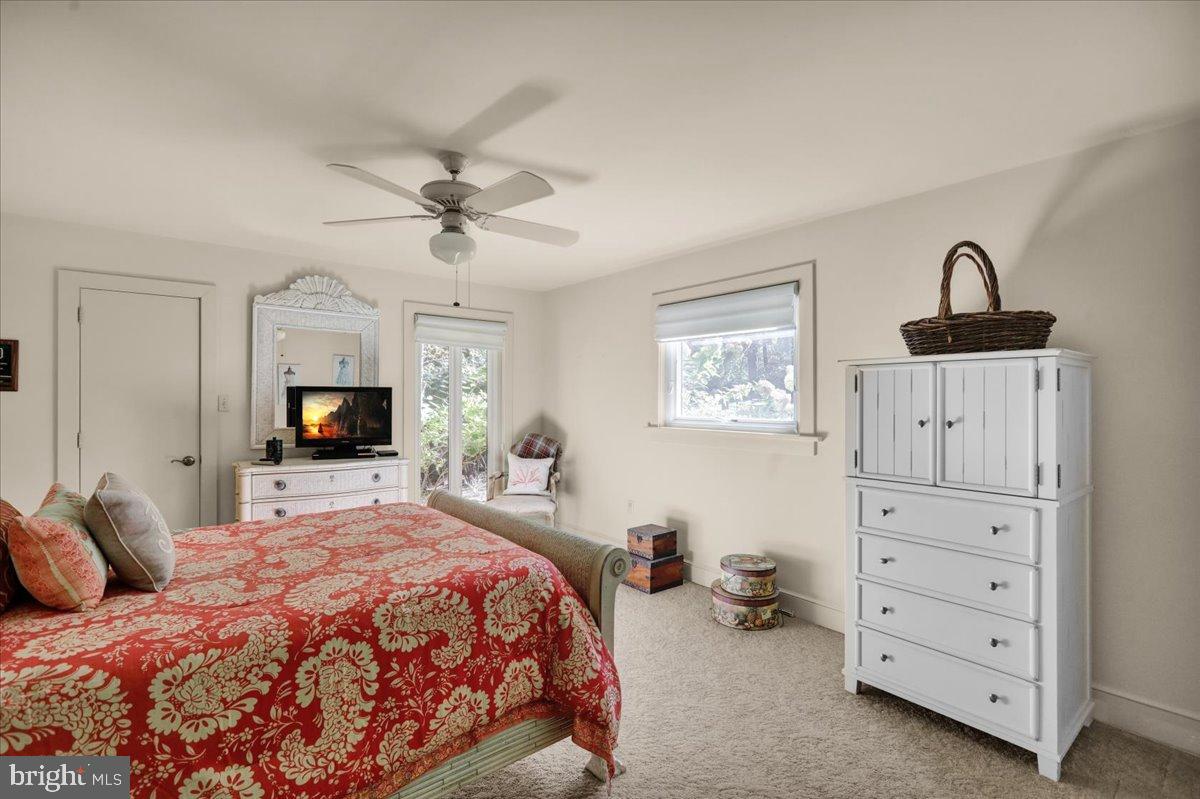 HESSIAN PINES - Residential