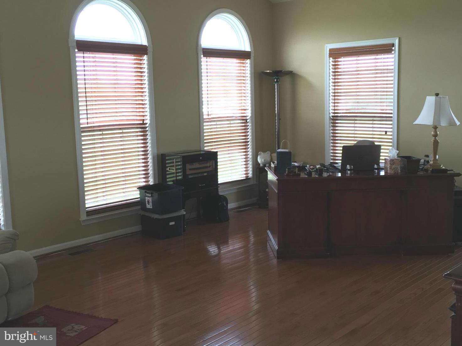 SPRUCE HILL ESTATES - Residential