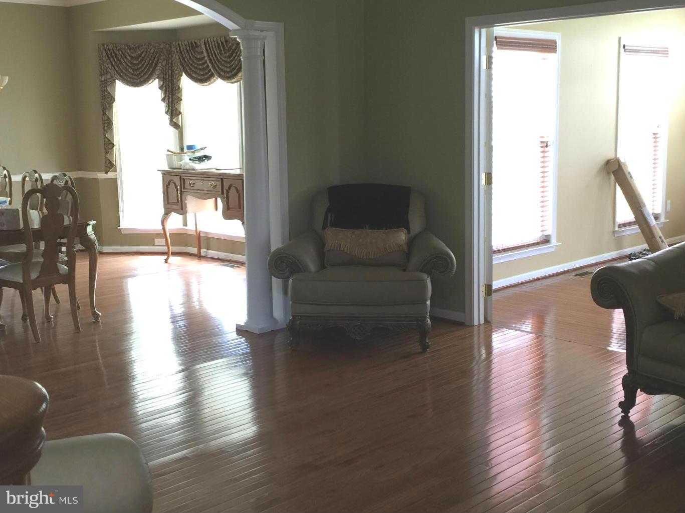 SPRUCE HILL ESTATES - Residential