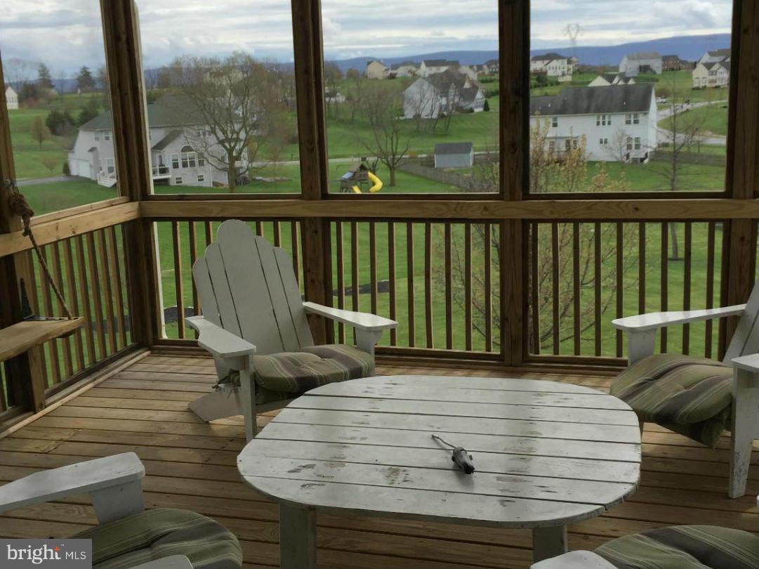 SPRUCE HILL ESTATES - Residential