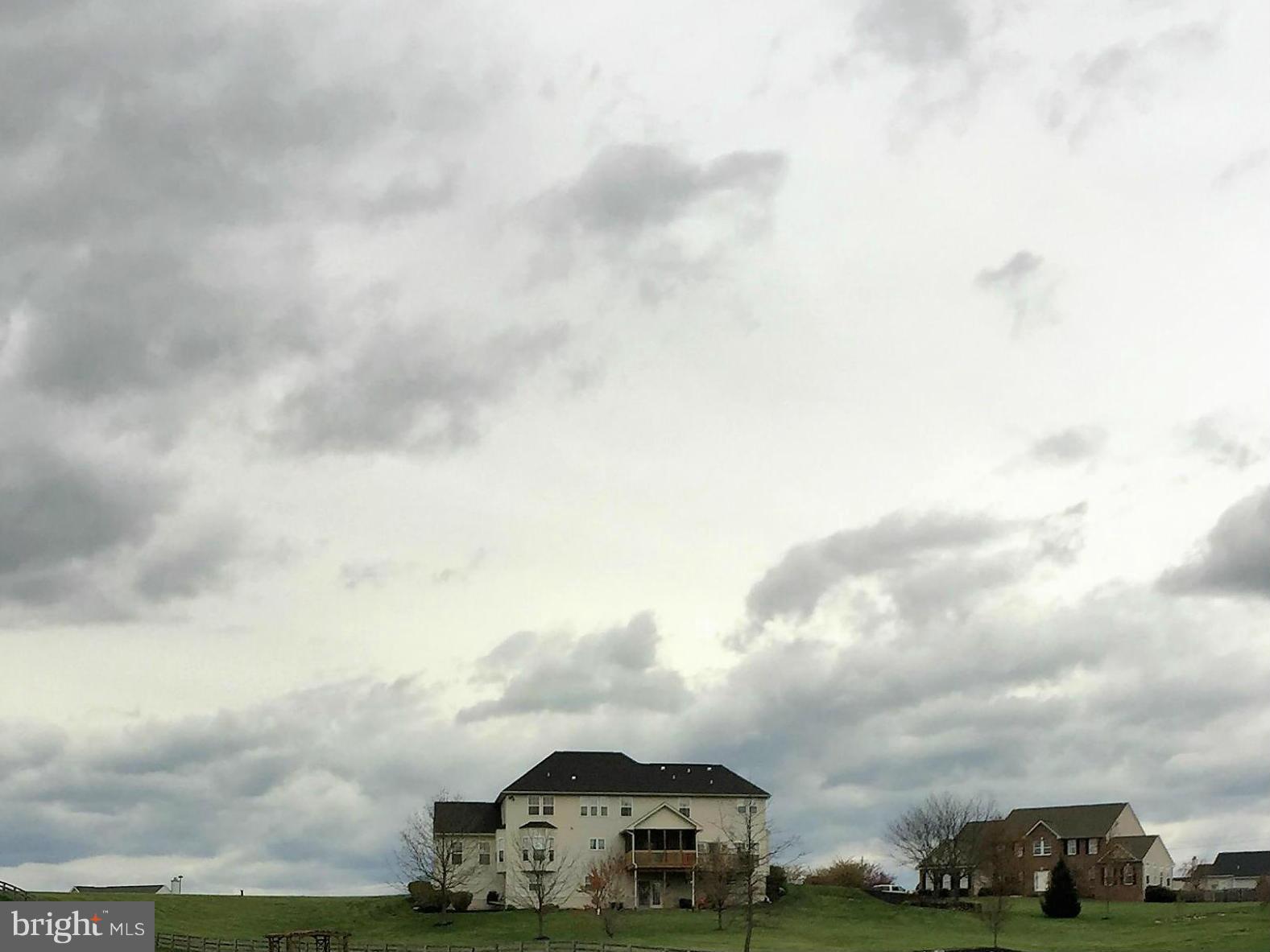 SPRUCE HILL ESTATES - Residential