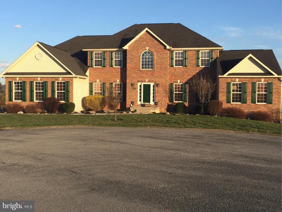 SPRUCE HILL ESTATES - Residential