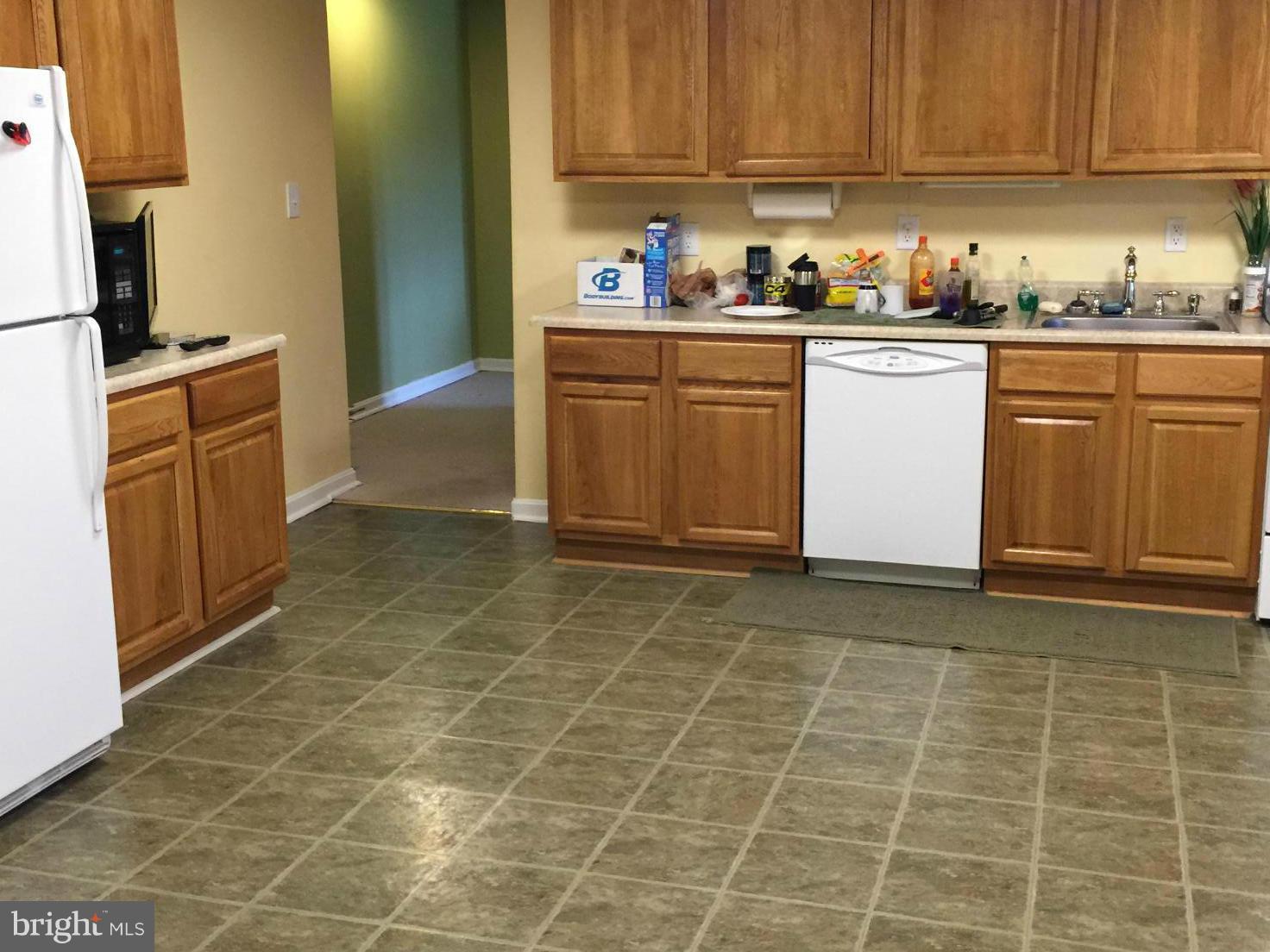 SPRUCE HILL ESTATES - Residential