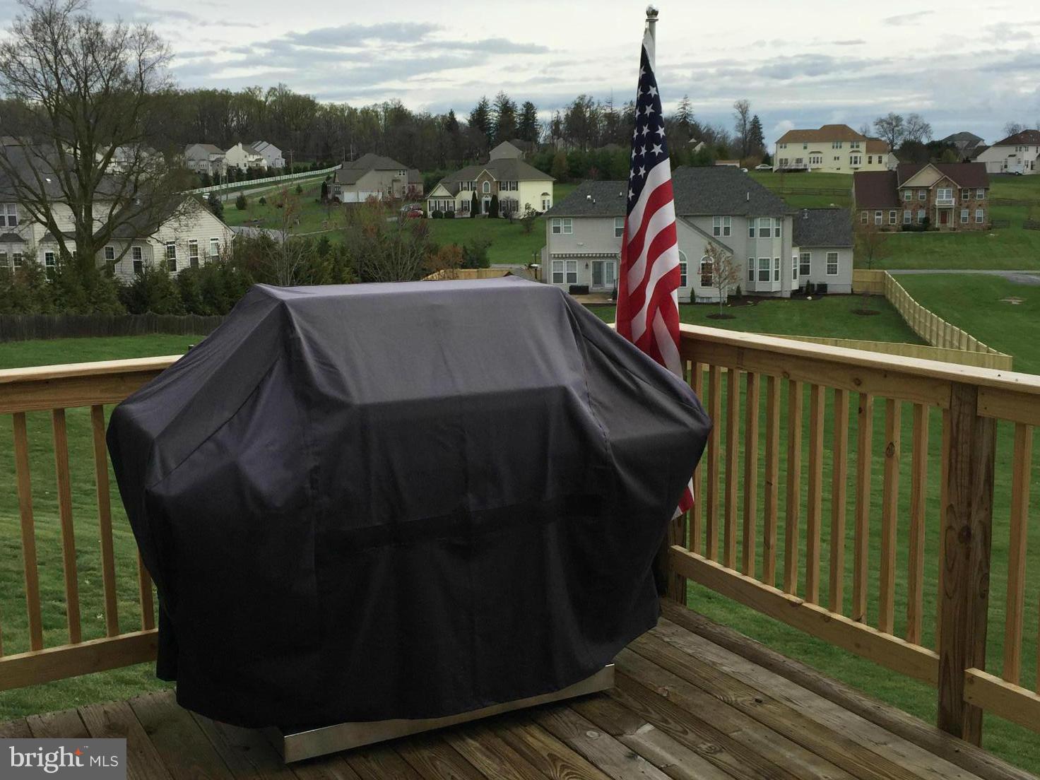 SPRUCE HILL ESTATES - Residential