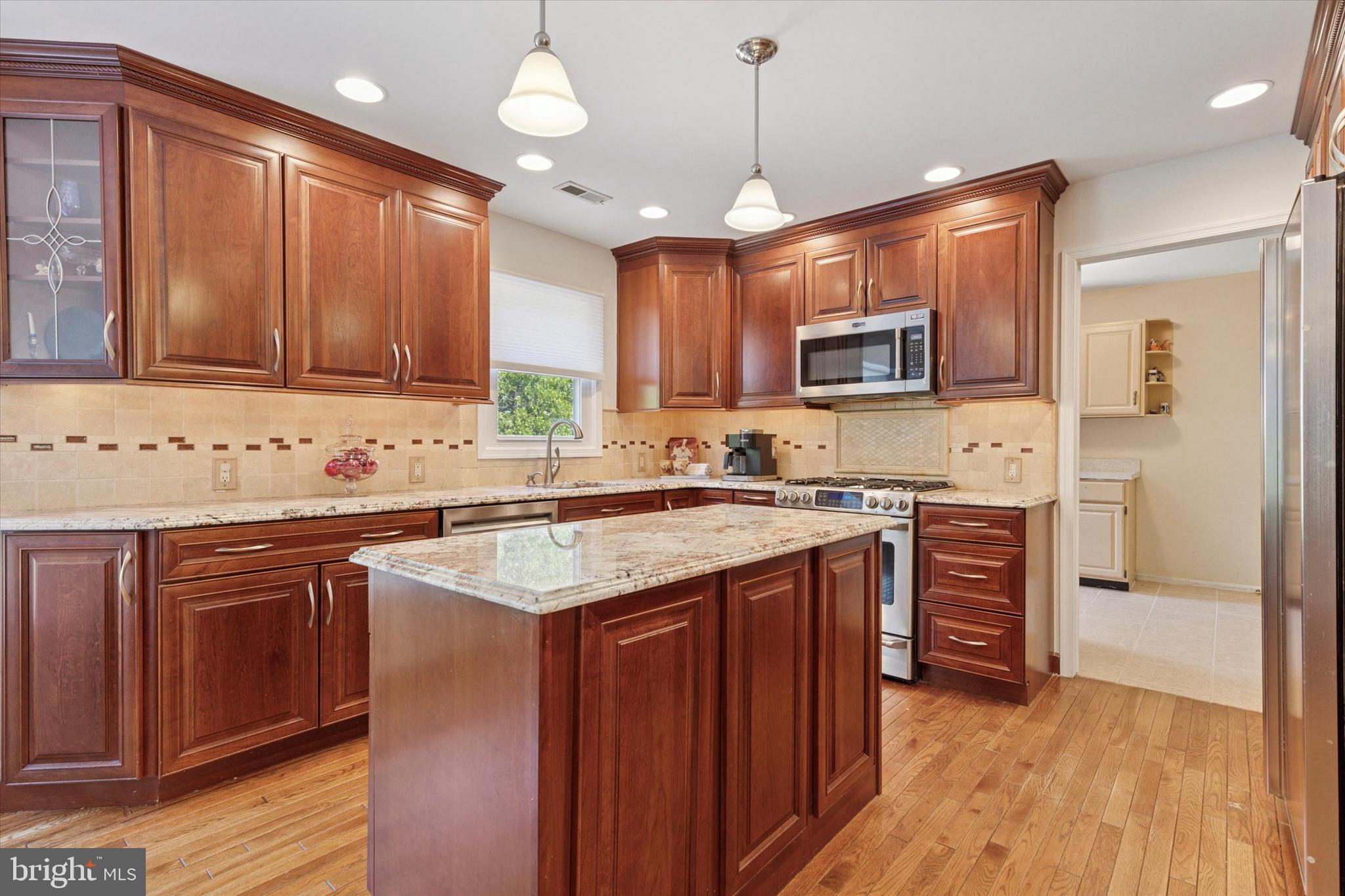 501 CADDY DRIVE