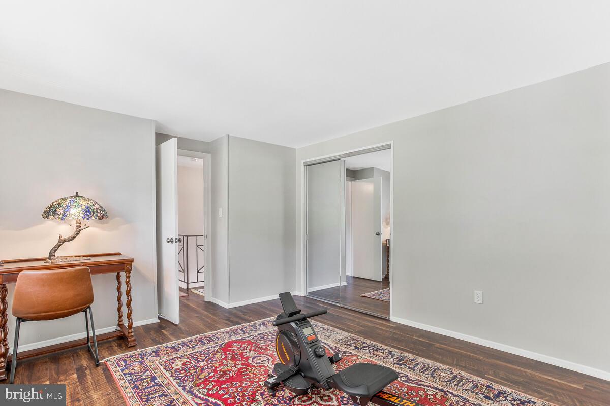 KENILWORTH - Residential