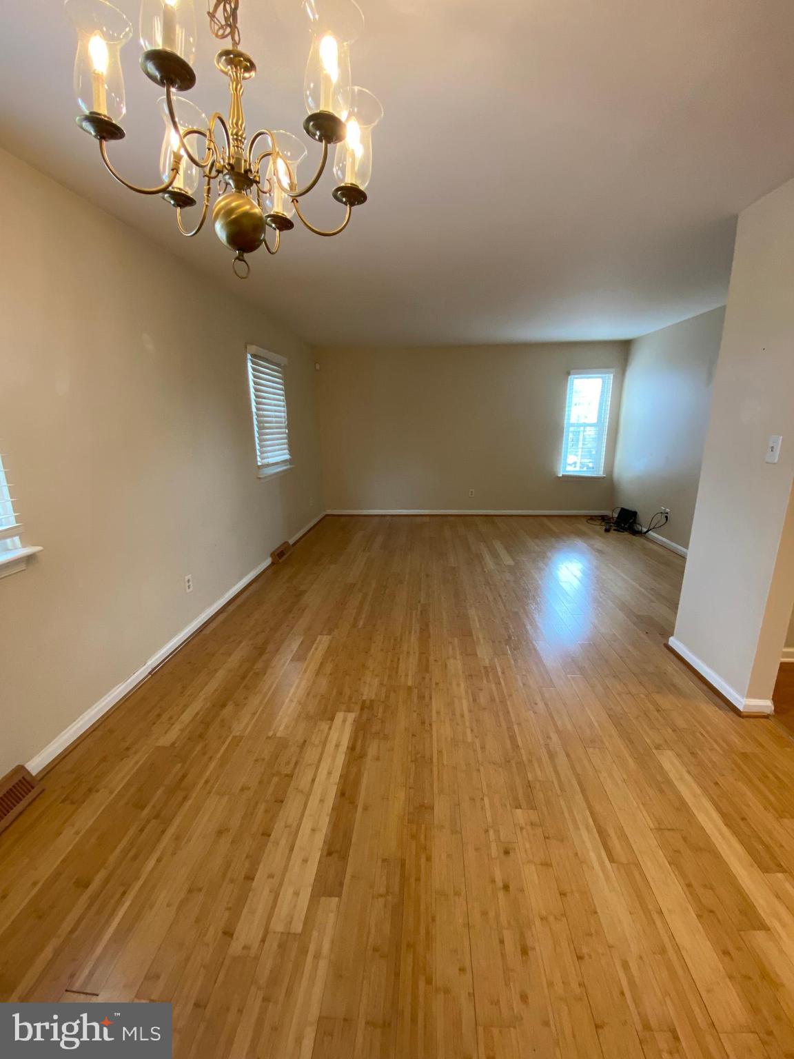 LANSDOWNE - Residential Lease