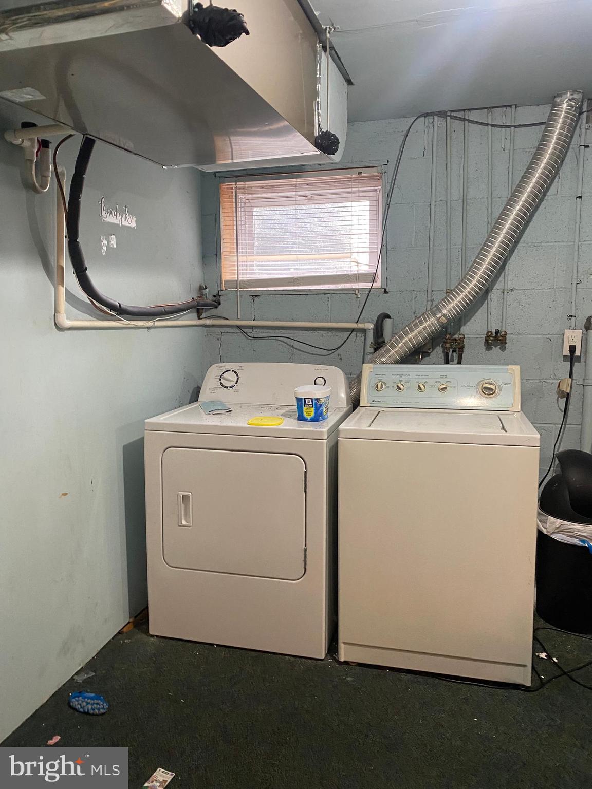 LANSDOWNE - Residential Lease