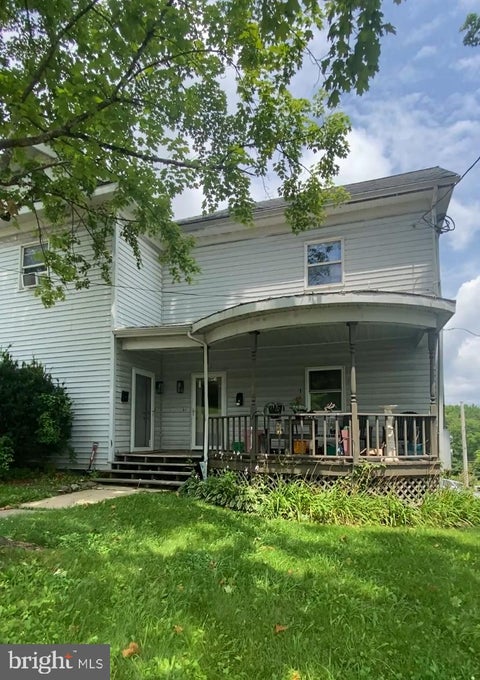 Condo For Rent - 117 E High Street<br/> KINGWOOD, WV 26537
