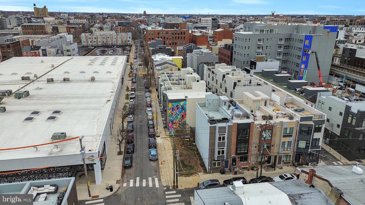 NORTHERN LIBERTIES - Land